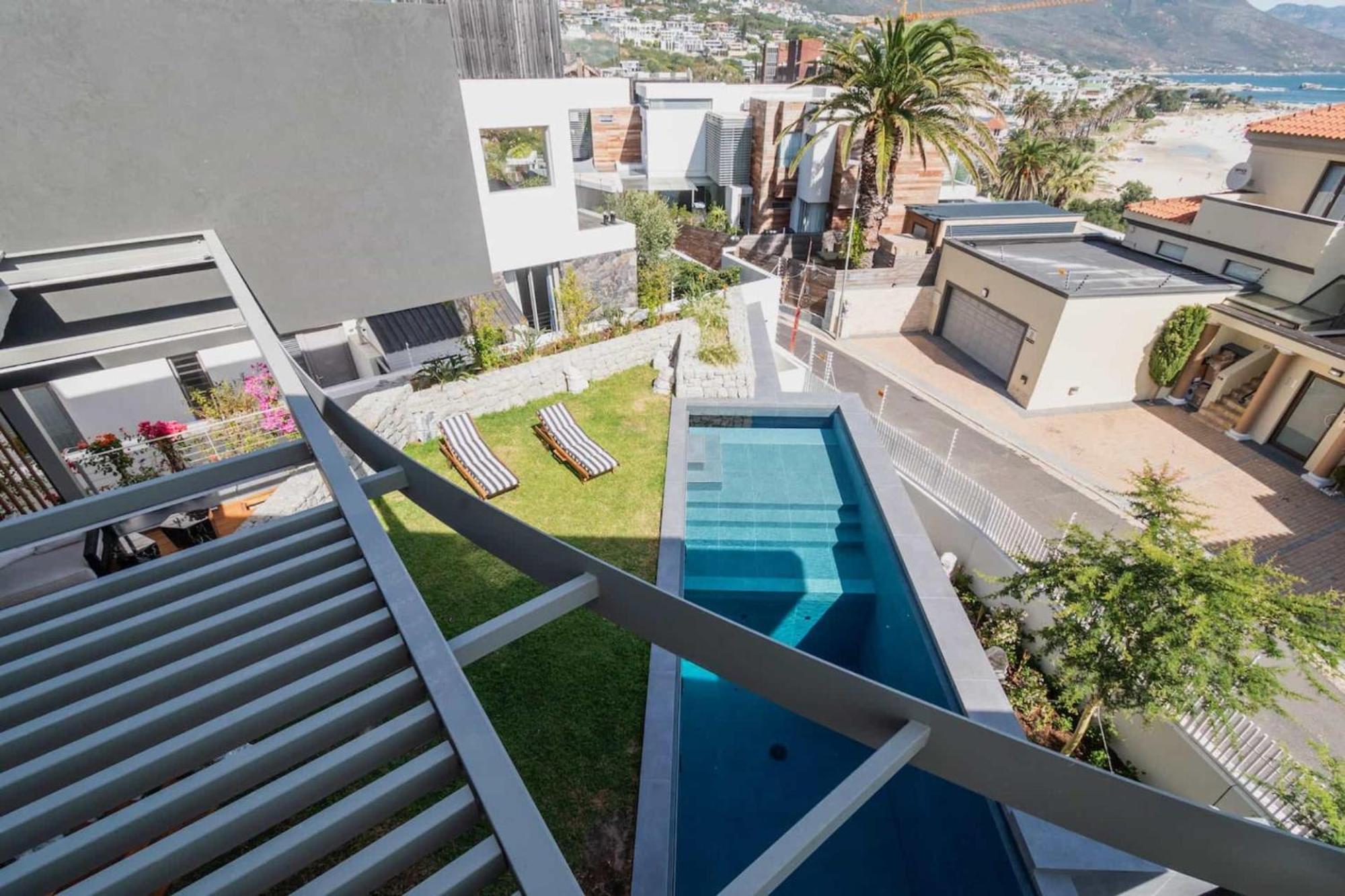 Grand Camps Bay 5bed W Views Pool Gym Serena Pousada Cidade Do Cabo