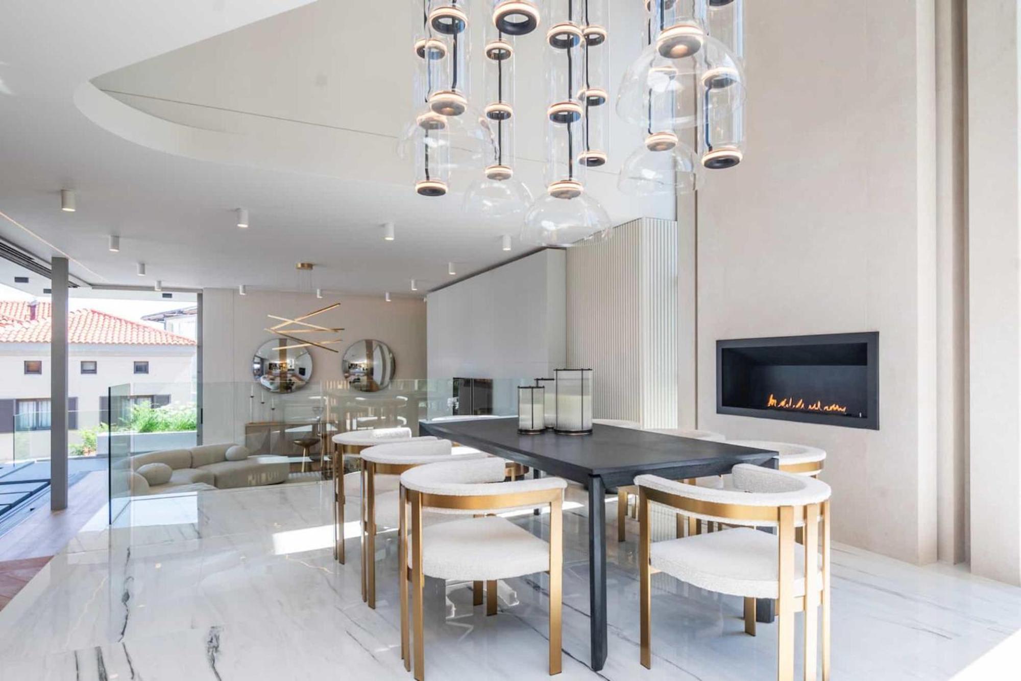 Grand Camps Bay 5bed W Views Pool Gym Serena Pousada
