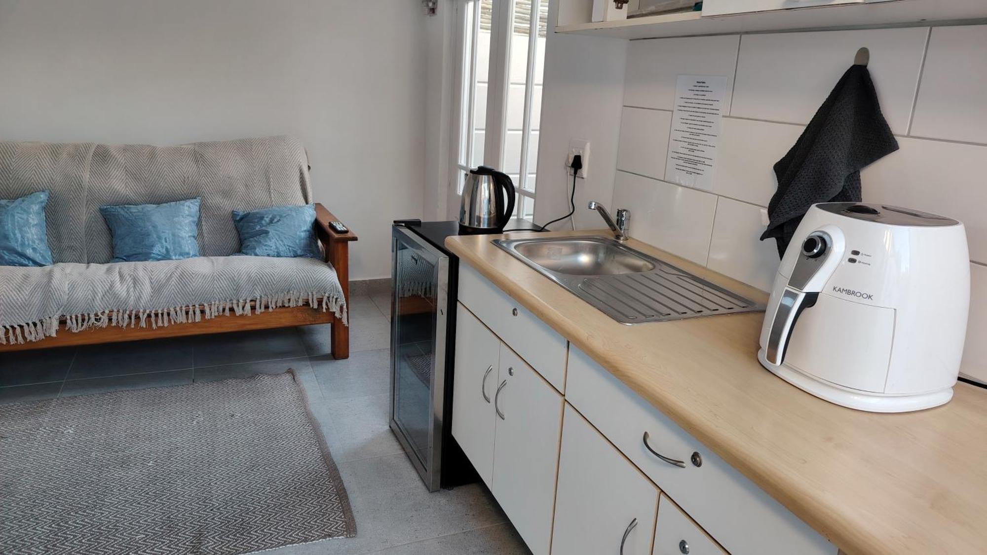 Kenwyn Garden Apartment