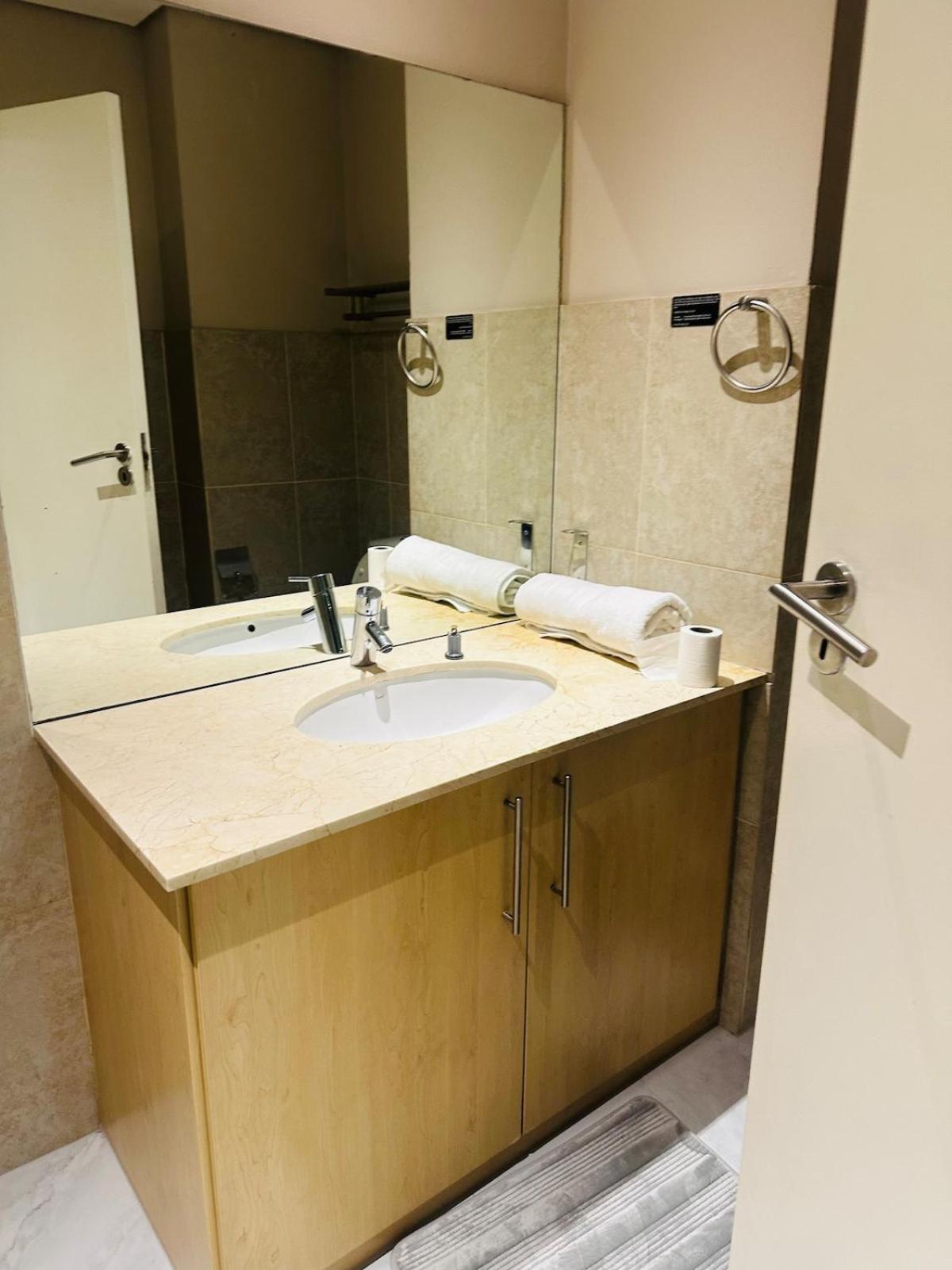 Six Fountains Private Apartment