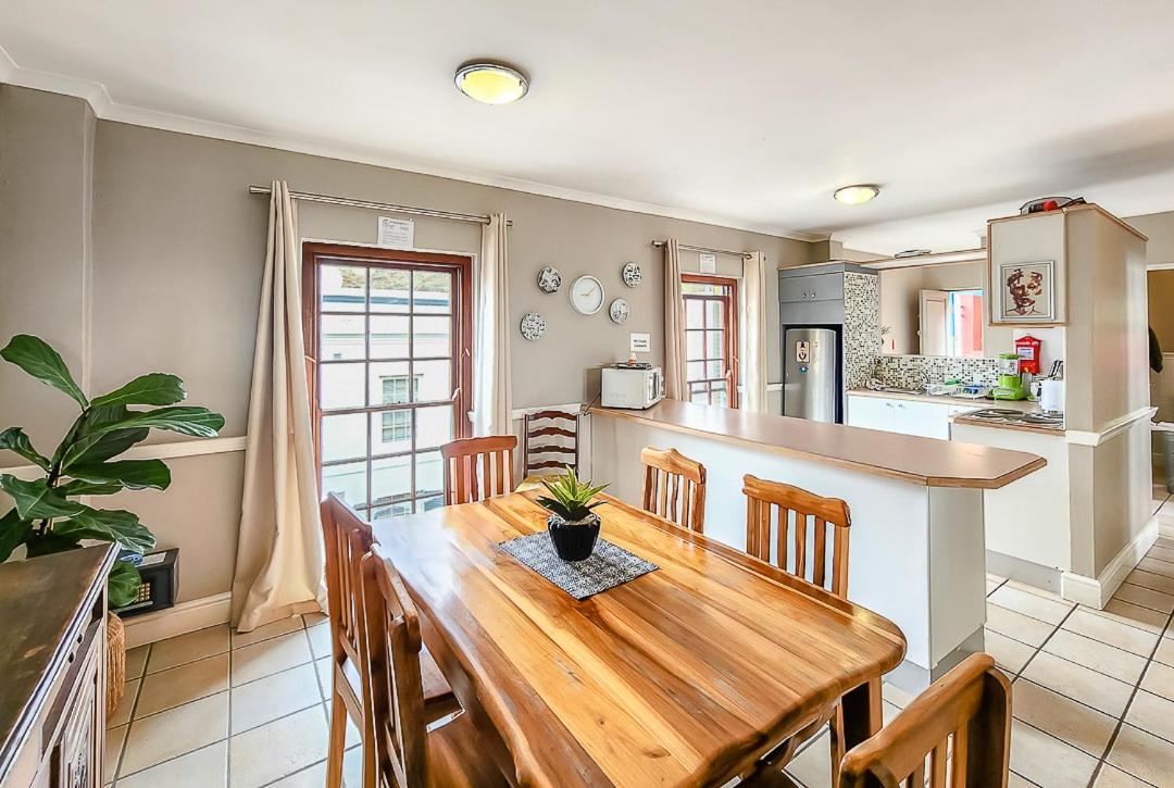 Bed & Breakfast De Waterkant Cape Town