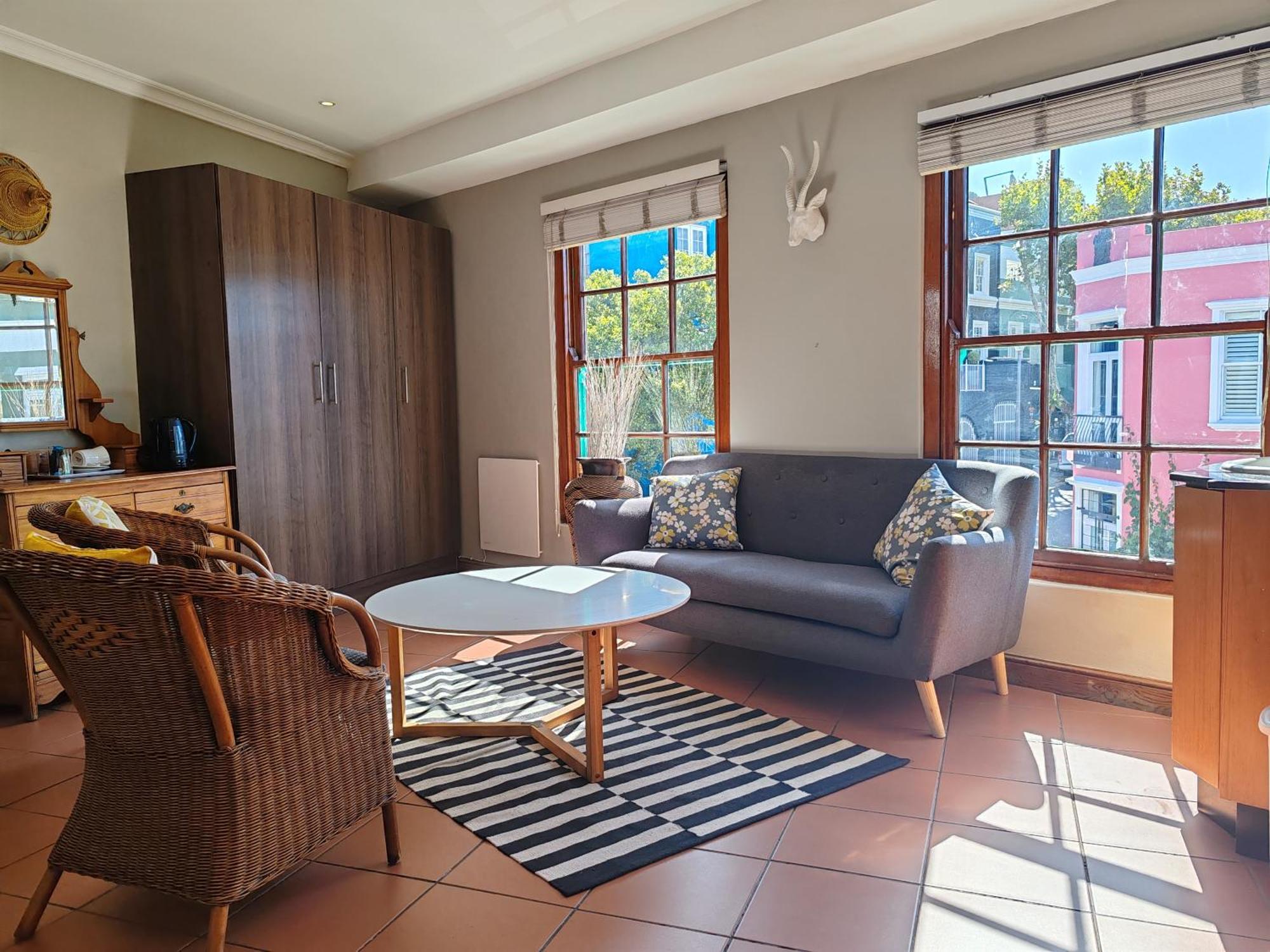 De Waterkant Bed & Breakfast *