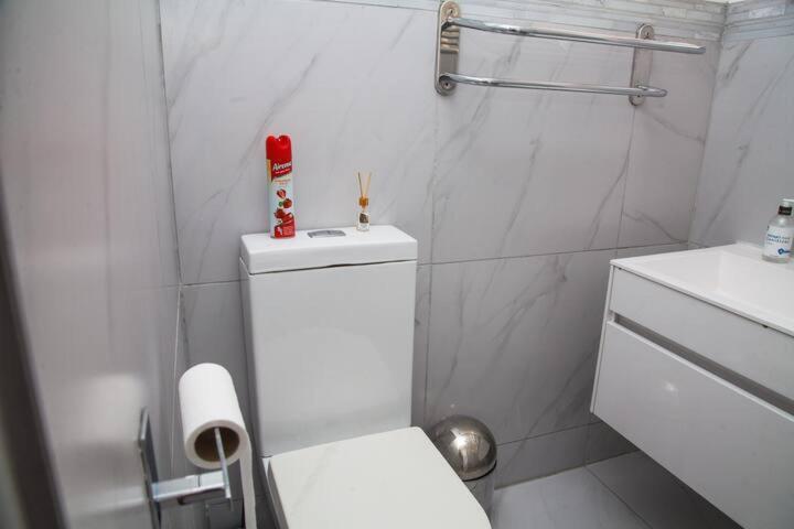 Fully Furnished And En-suite Homestay Cape Town