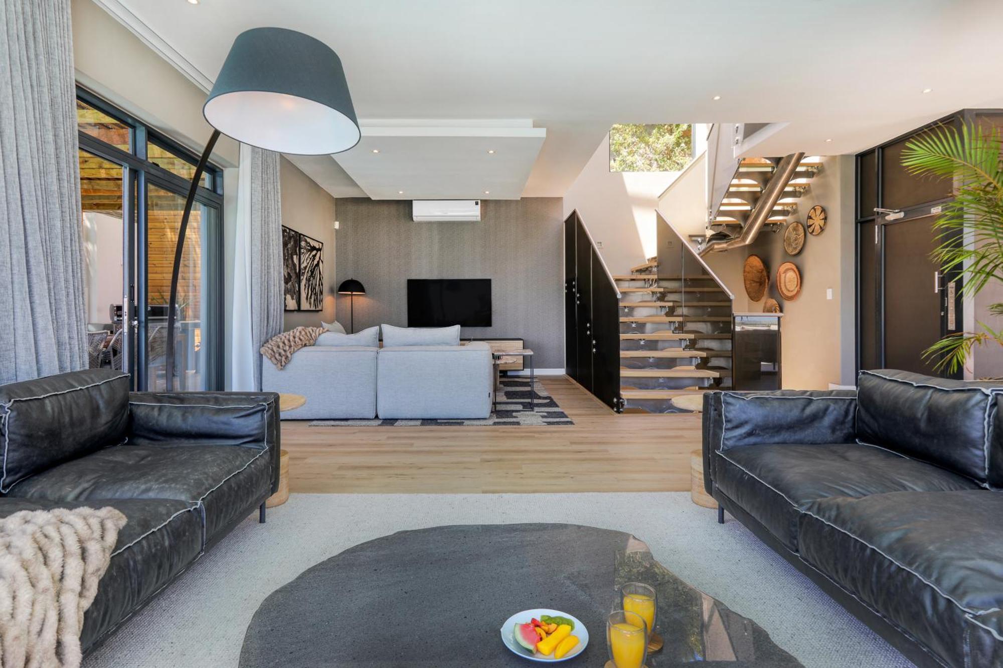 Vista Del Mare Camps Bay - 3 Min Walk To Beach, Pool, View Pousada