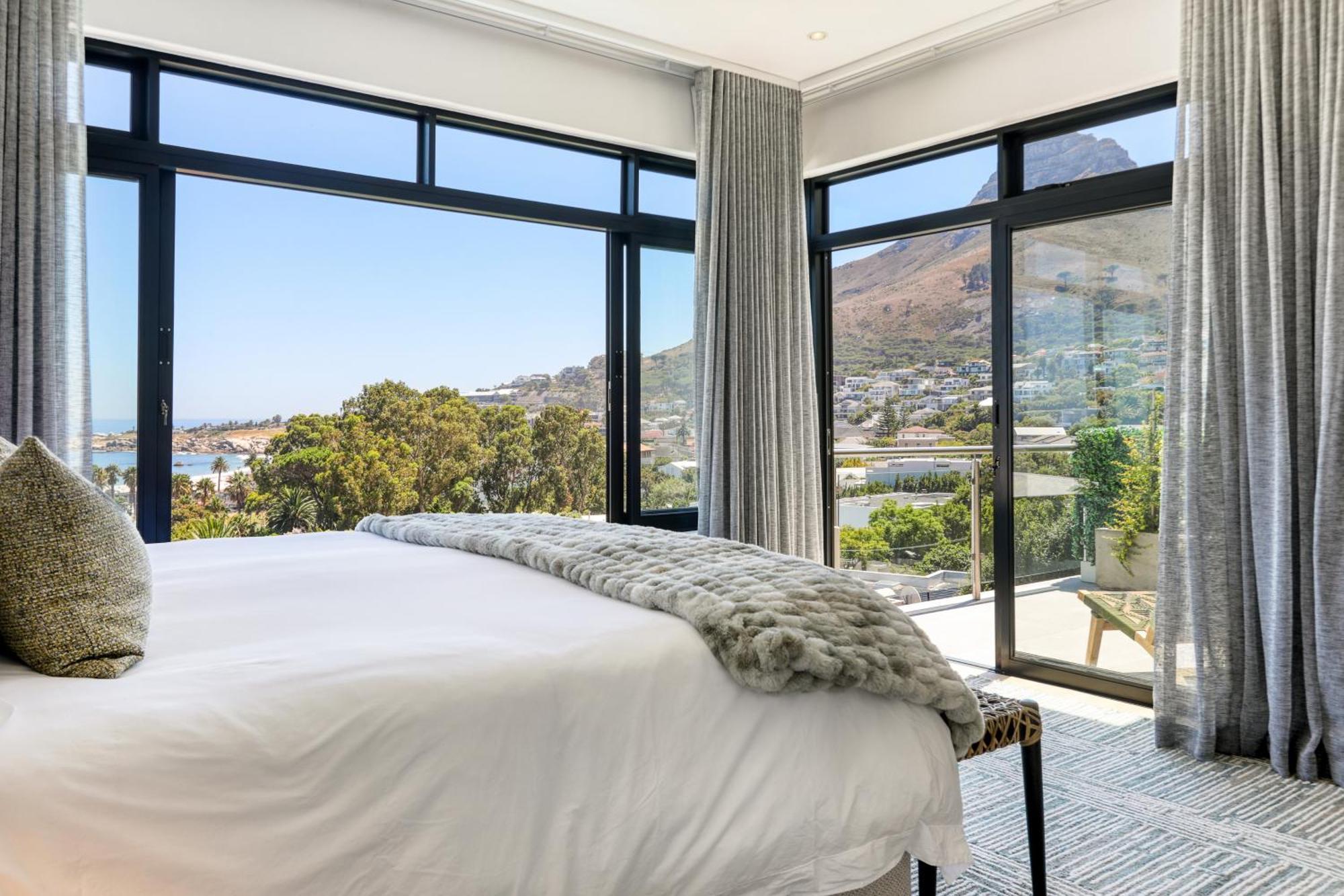 Vista Del Mare Camps Bay - 3 Min Walk To Beach, Pool, View *
