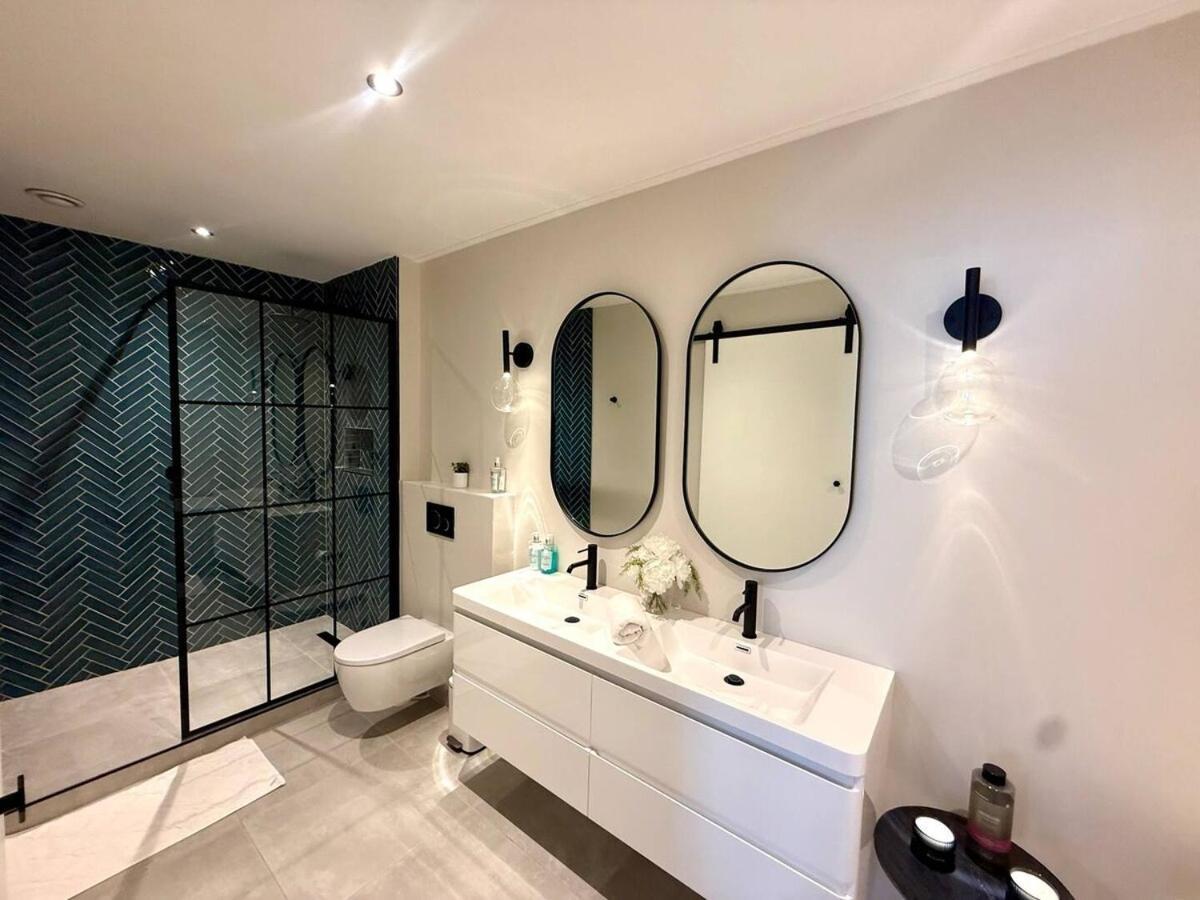 Trendy Sea Point Apartment Cape Town