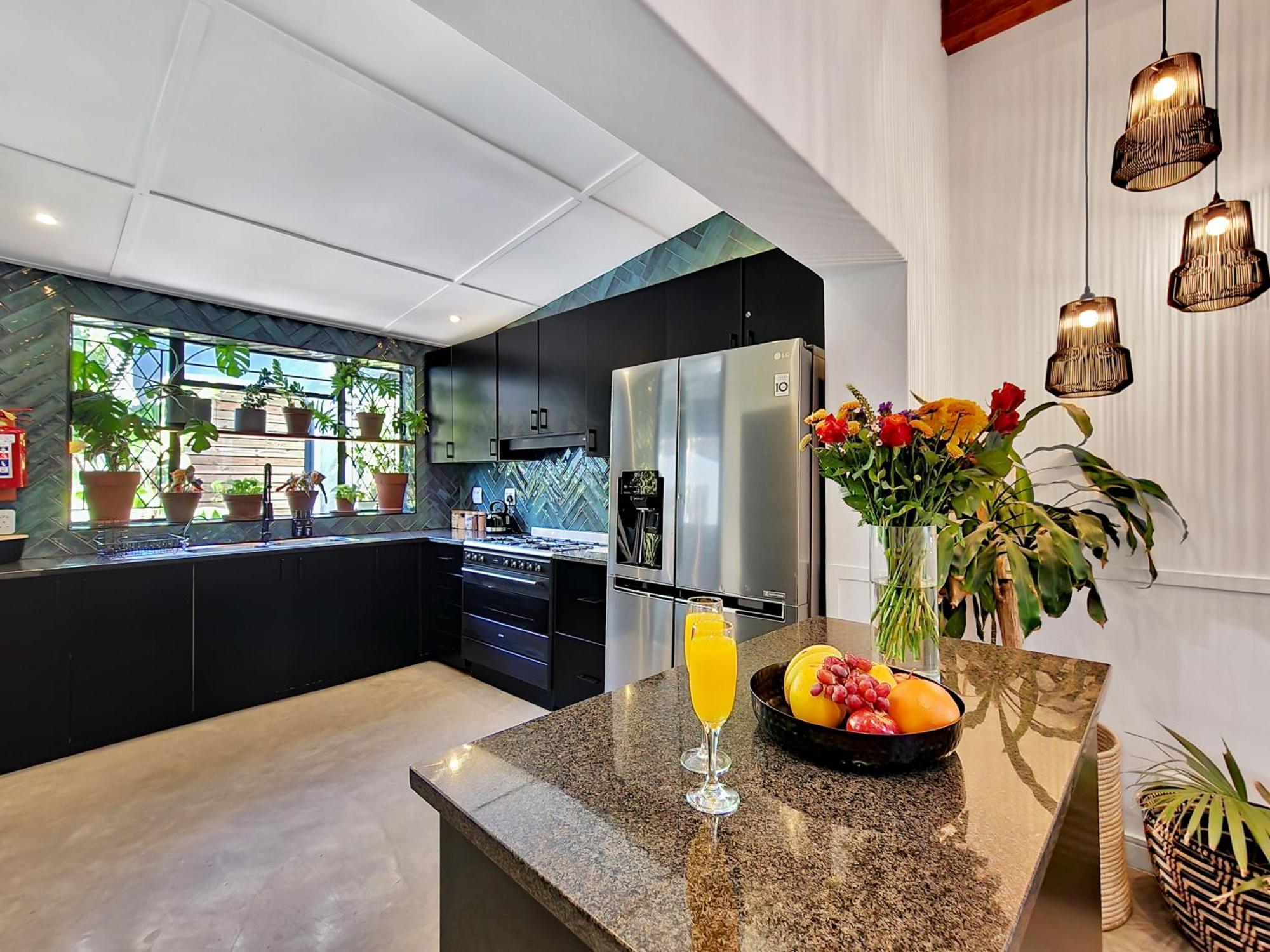 Villa Botanica - Virginia Avenue Cape Town