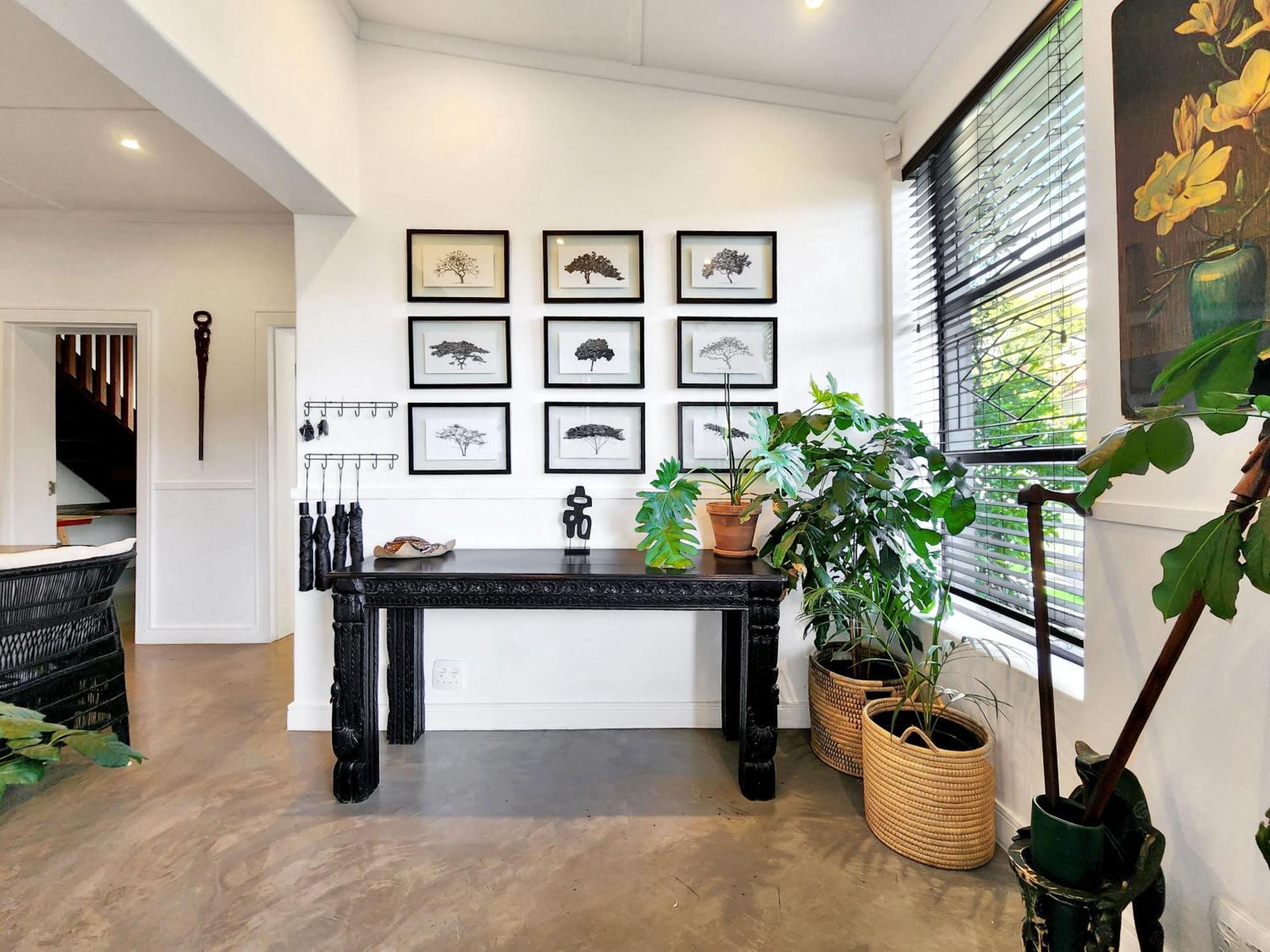Villa Botanica - Virginia Avenue