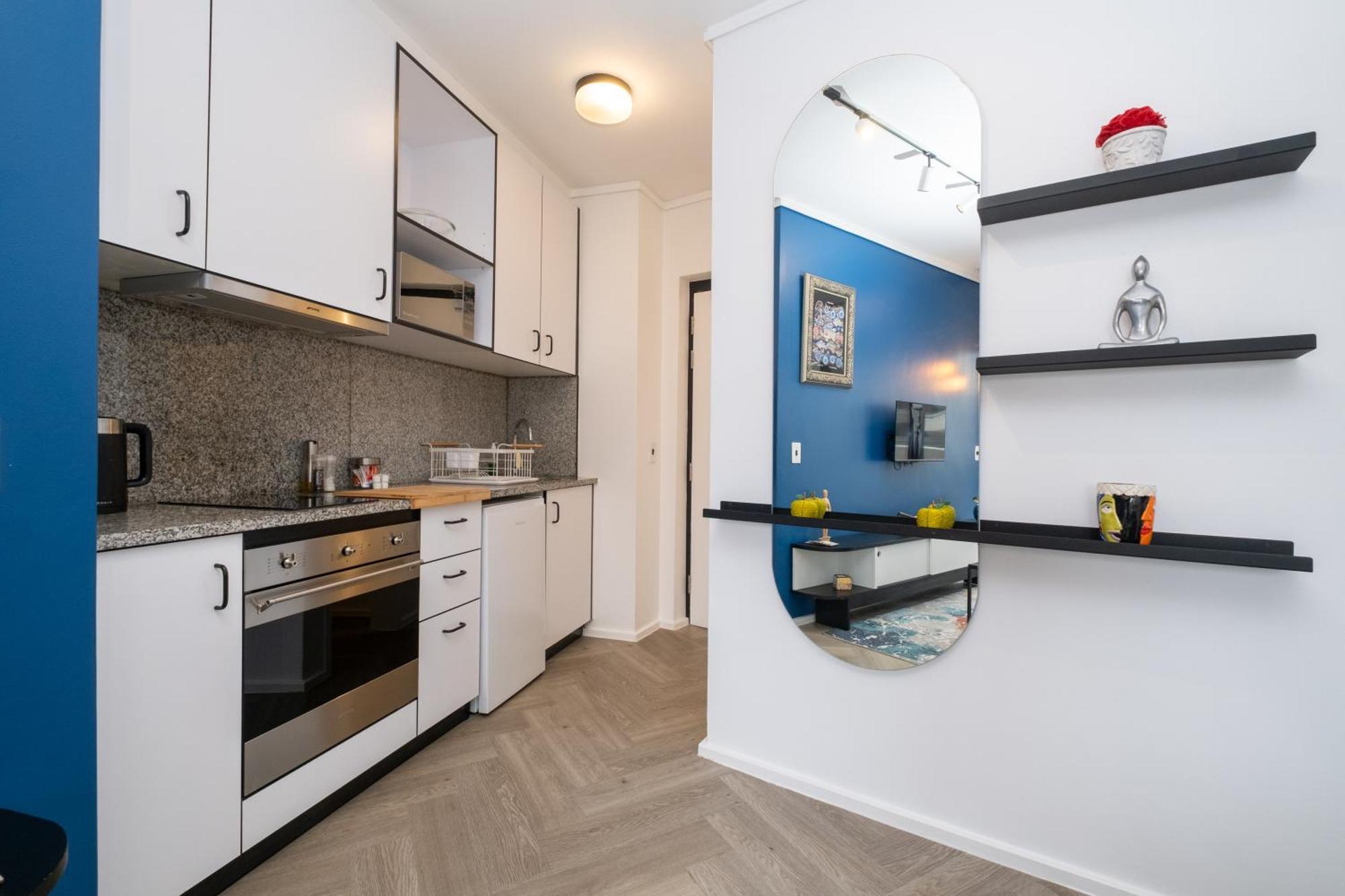 Flamingo 101 - One Bedroom Sea Point With Daily Housekeeping * Cape Town
