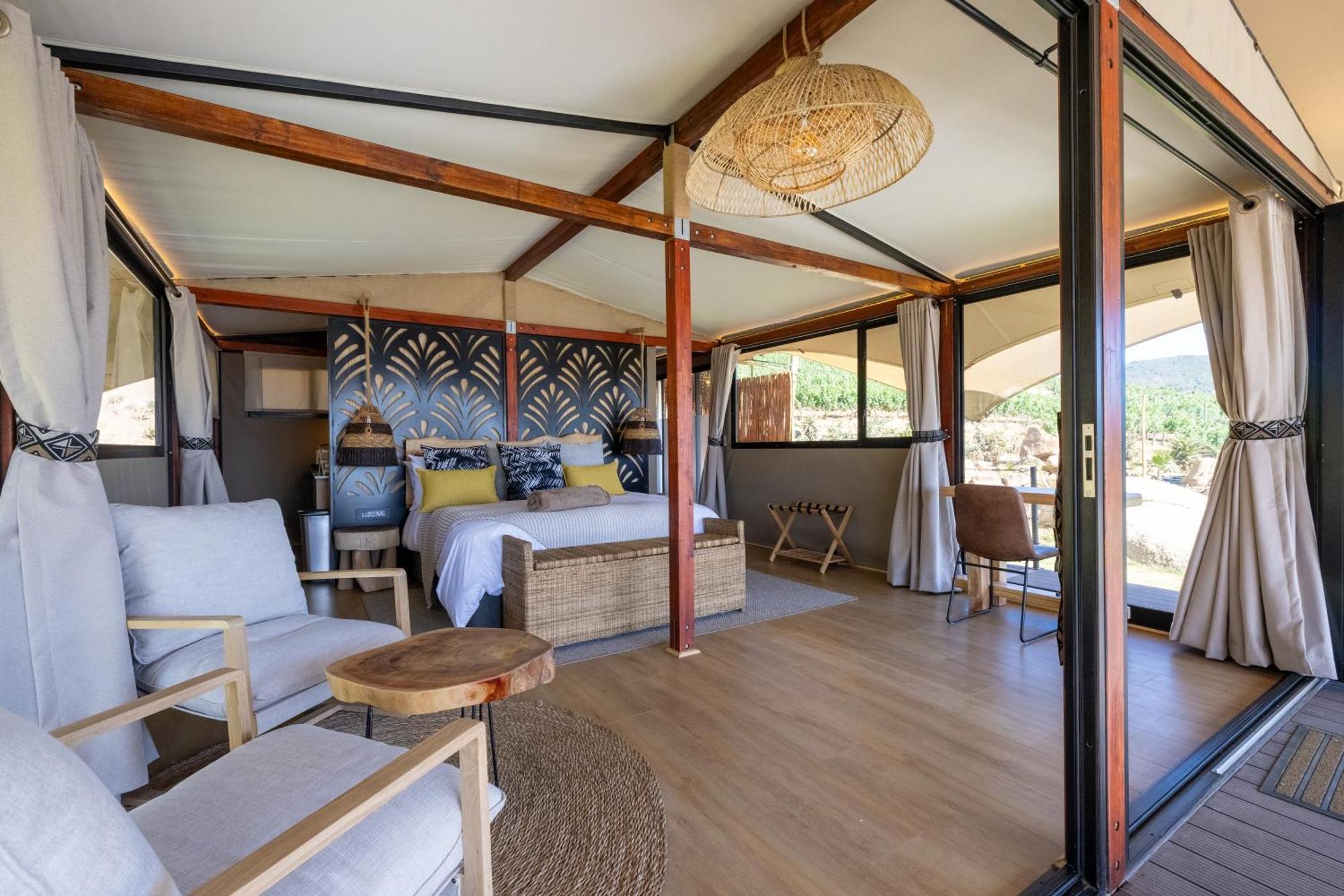 Amperbo Glamping Luxury tent Cape Town