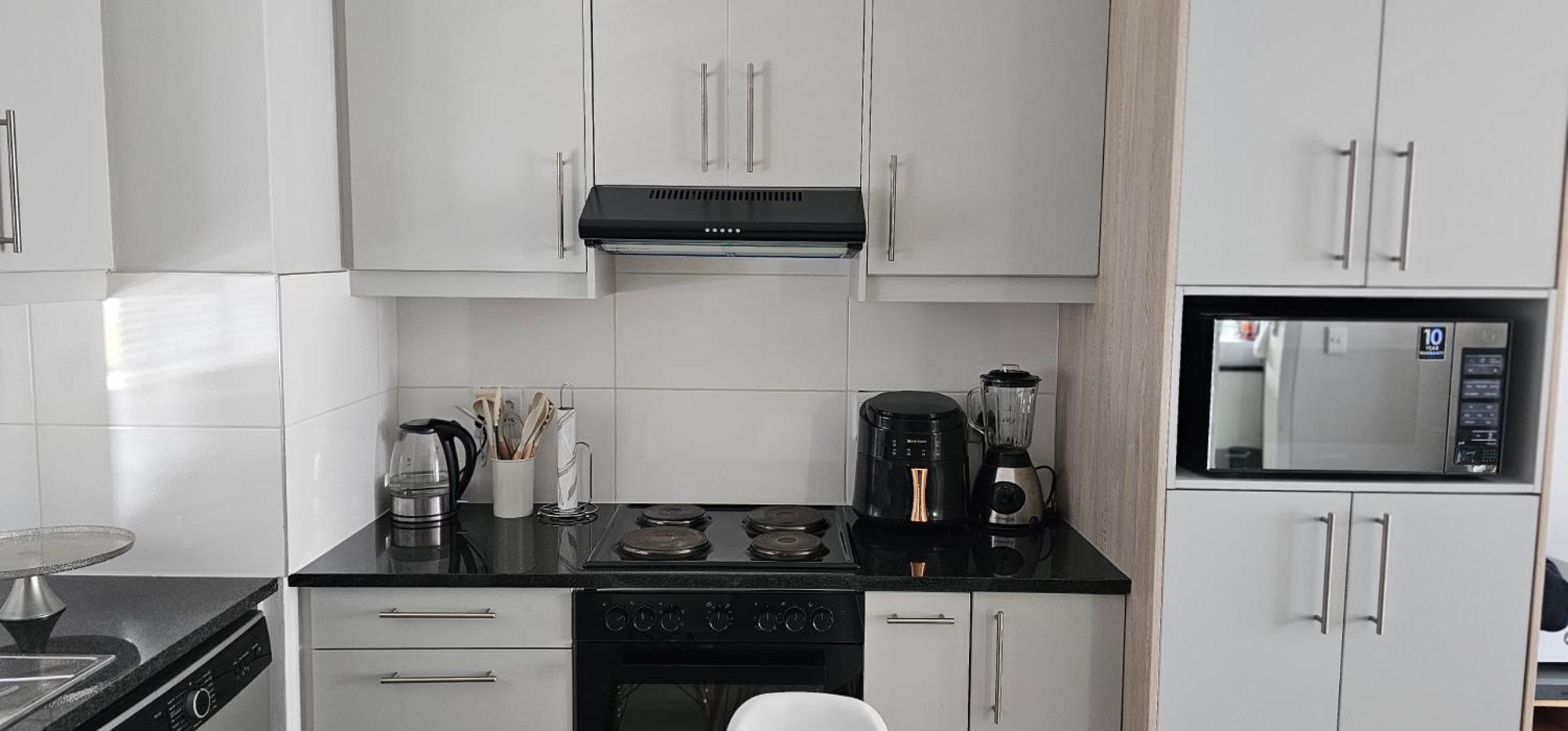 33 Langeberg Heights Apartment