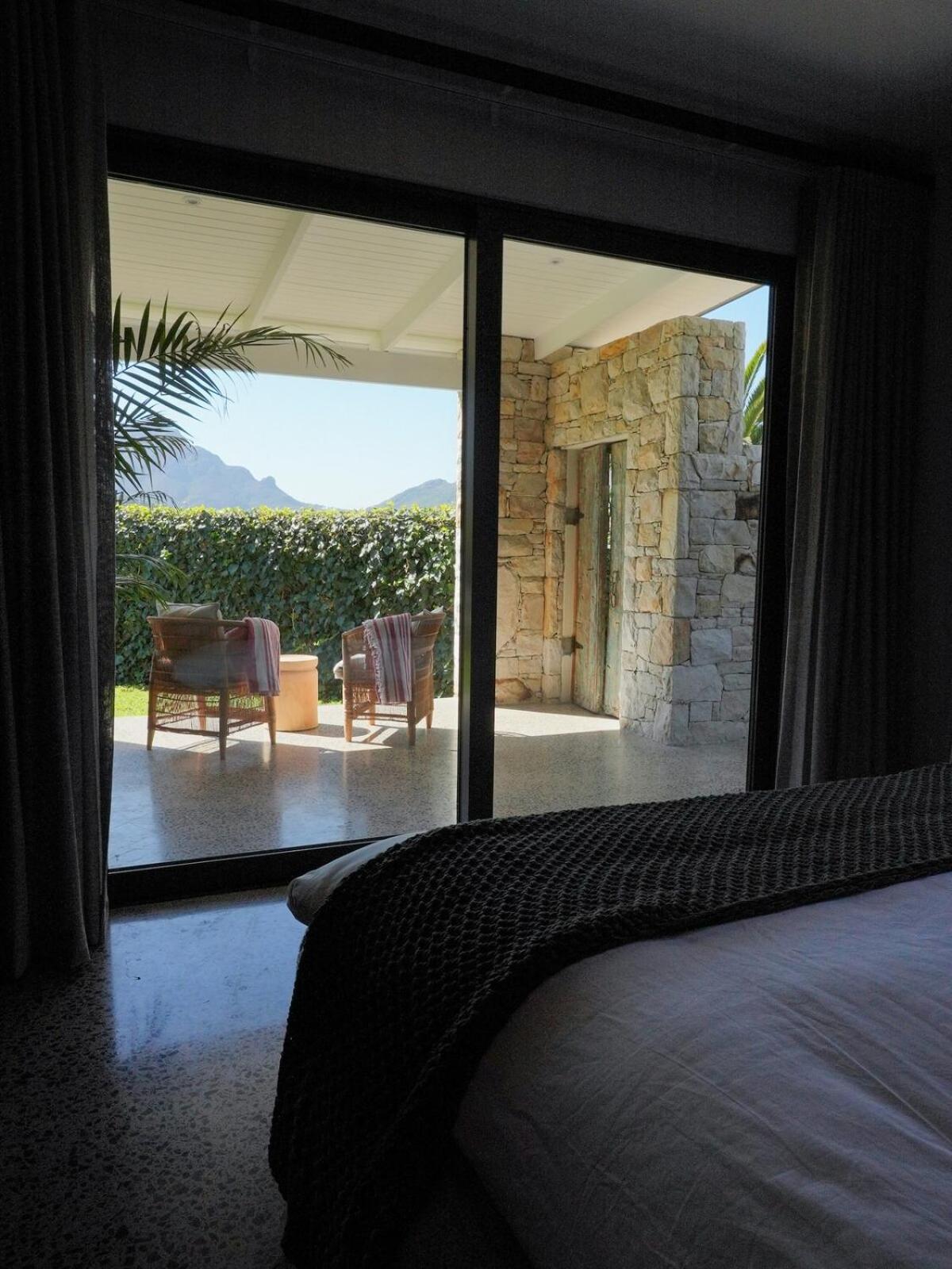 The Ivy , Private With Amazing Views In Villa