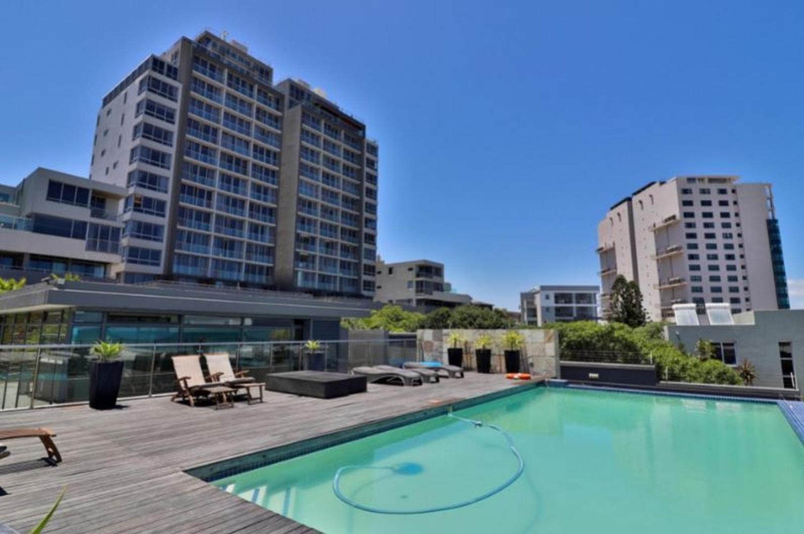 801 Infinity 2 Bedroom Beachfront Apartment Cape Town