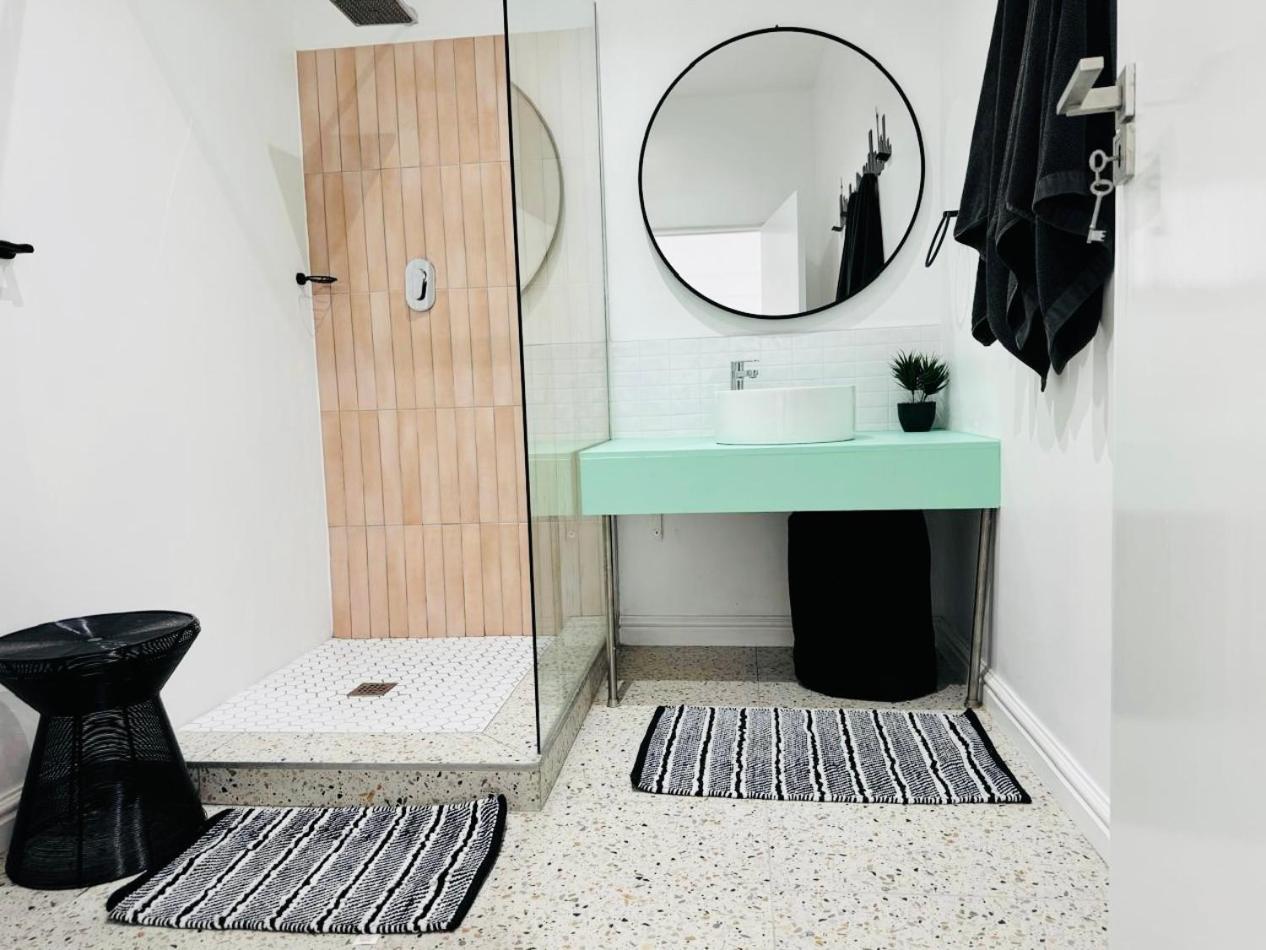 Apartment Living On Bree Cape Town
