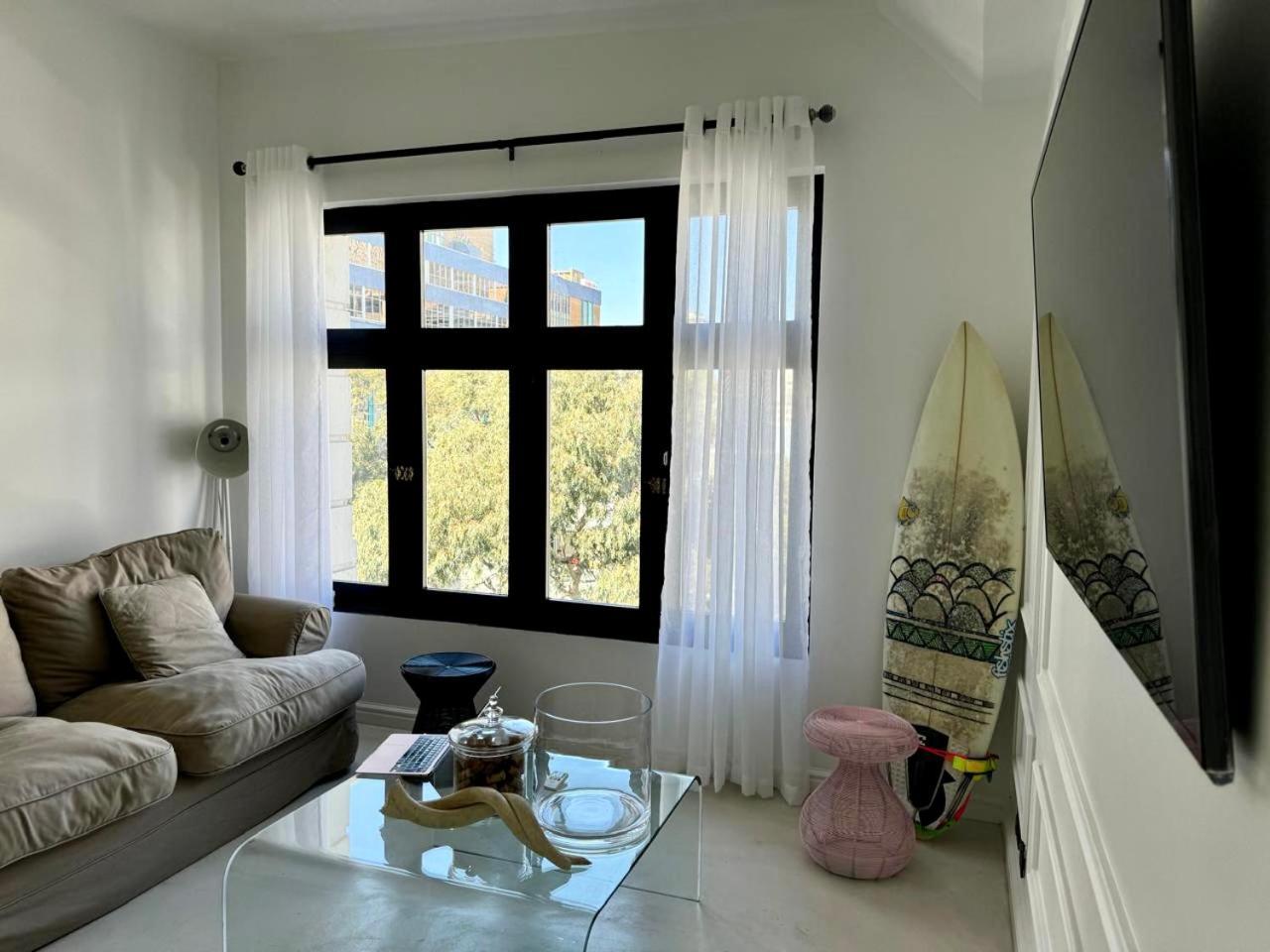 Apartment Living On Bree