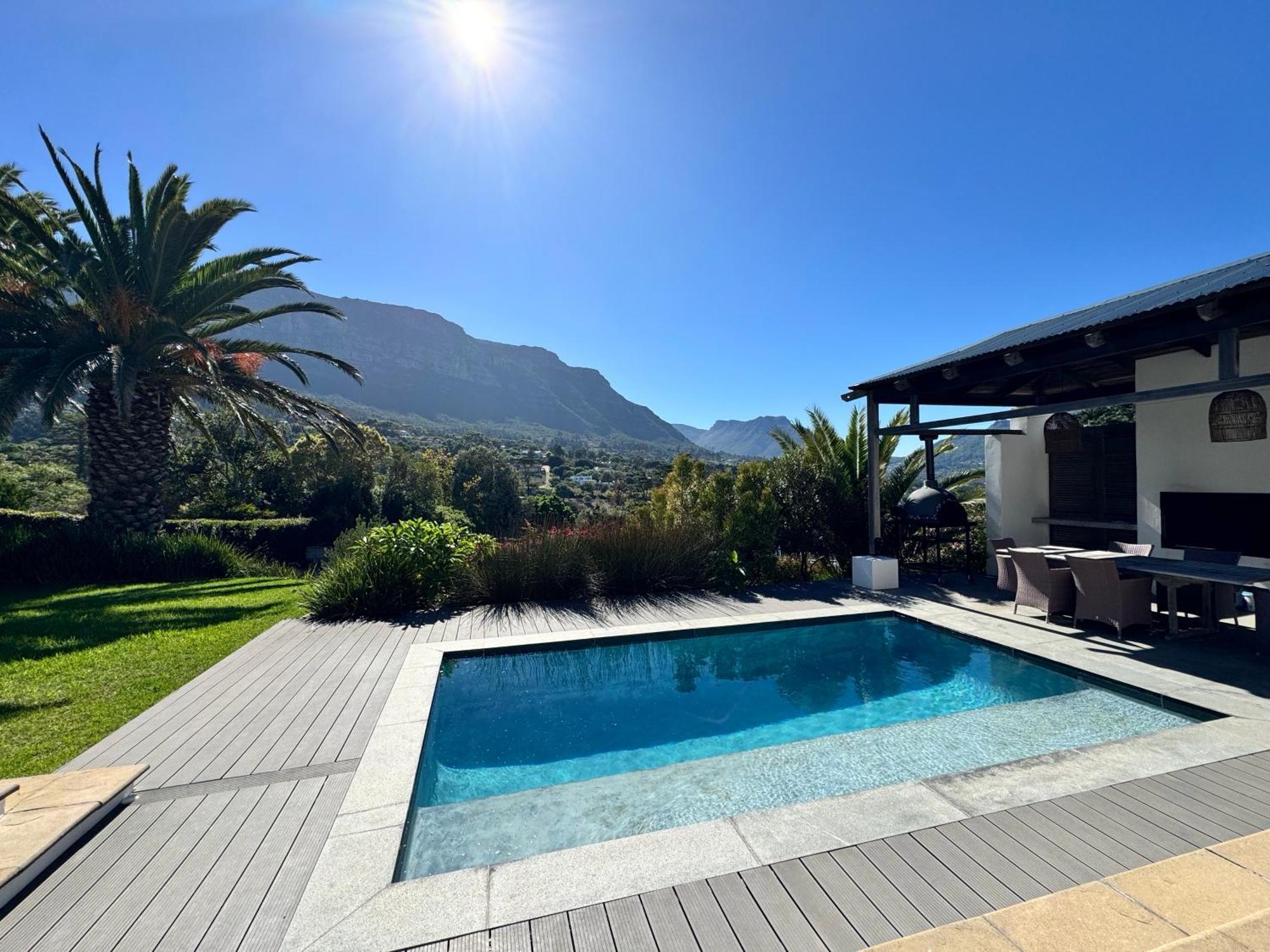 The Ivy , Private With Amazing Views In Villa *