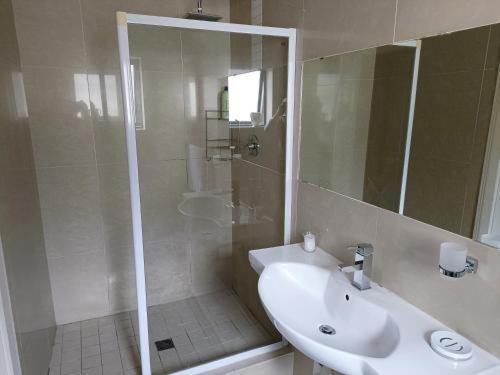 Camdene Guest house 3*