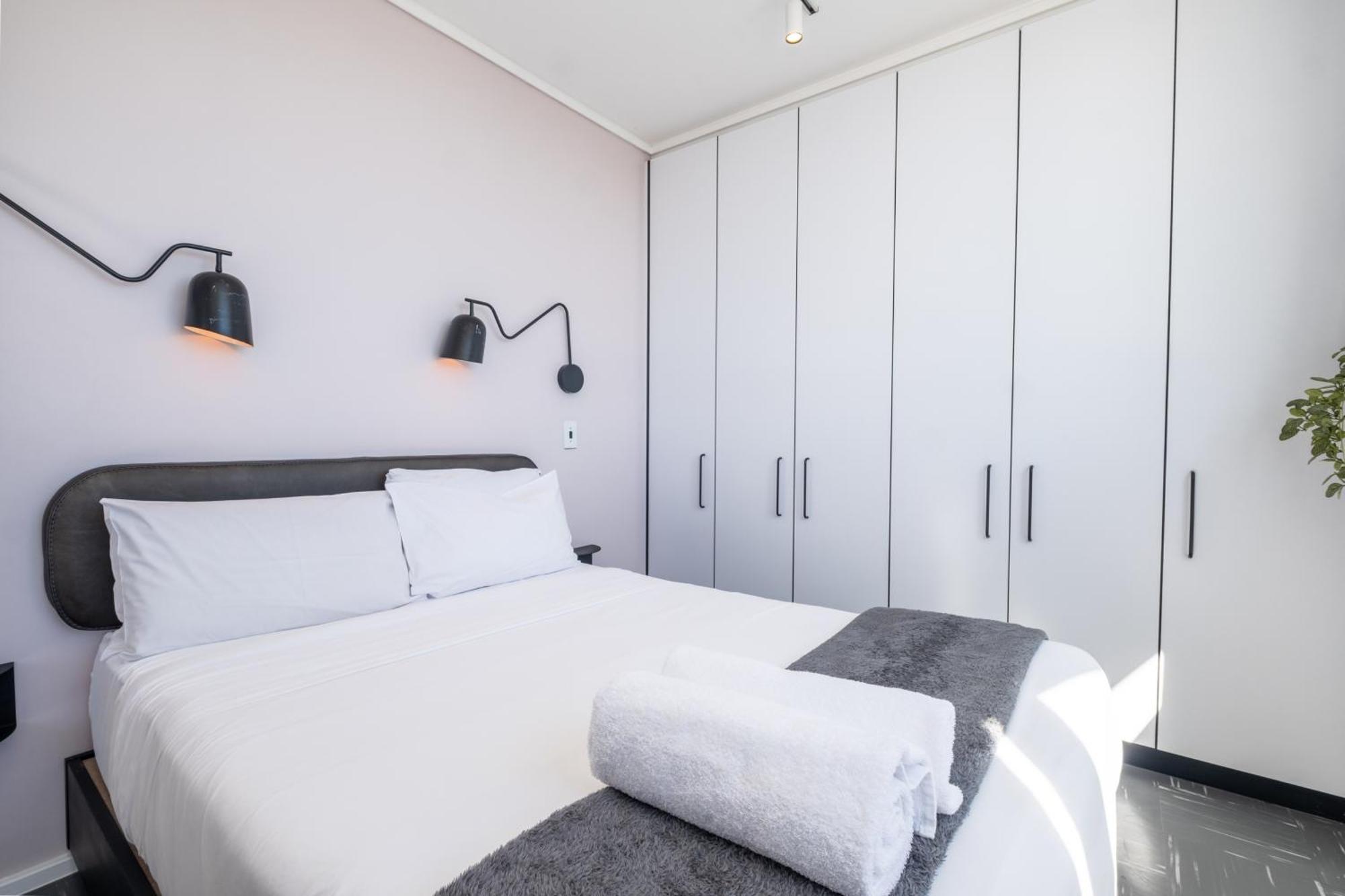 Apartment Flamingo 802 - Floor Ocean Facing Sea Point With Daily Housekeeping
