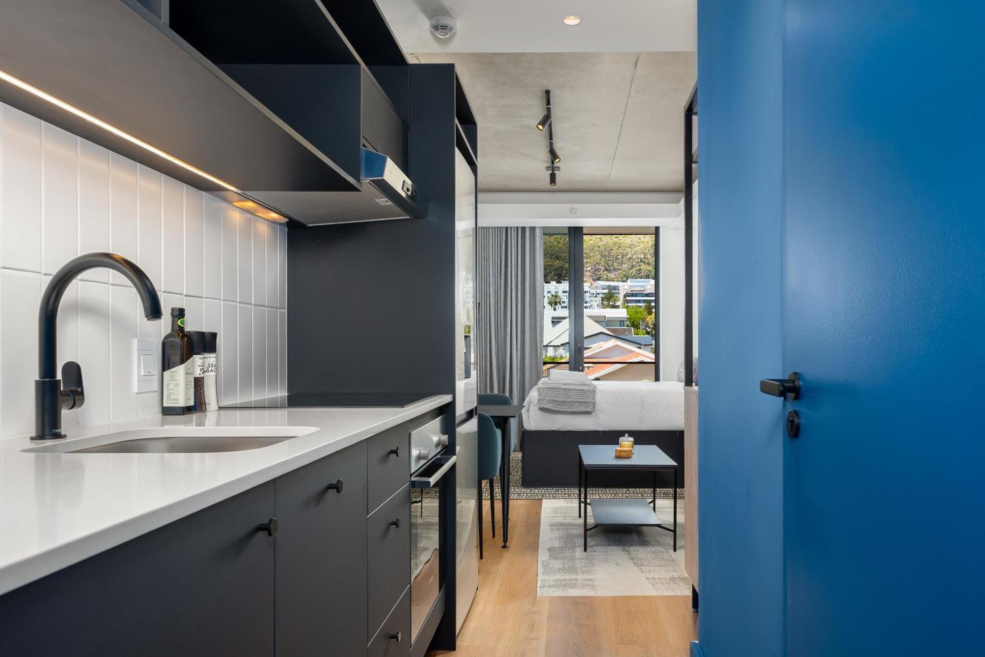 Station House Luxury * Cape Town
