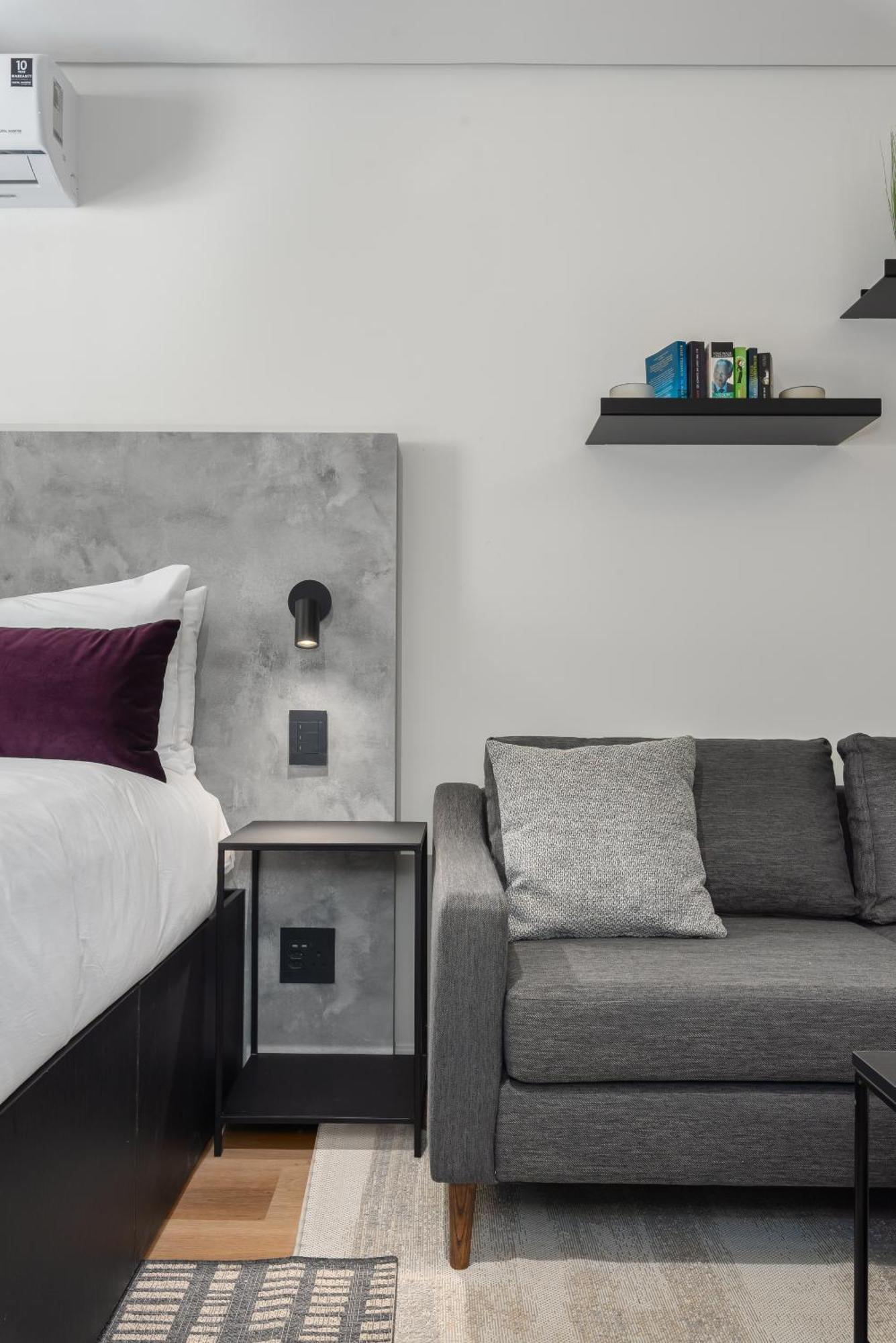 Station House Luxury Apartment