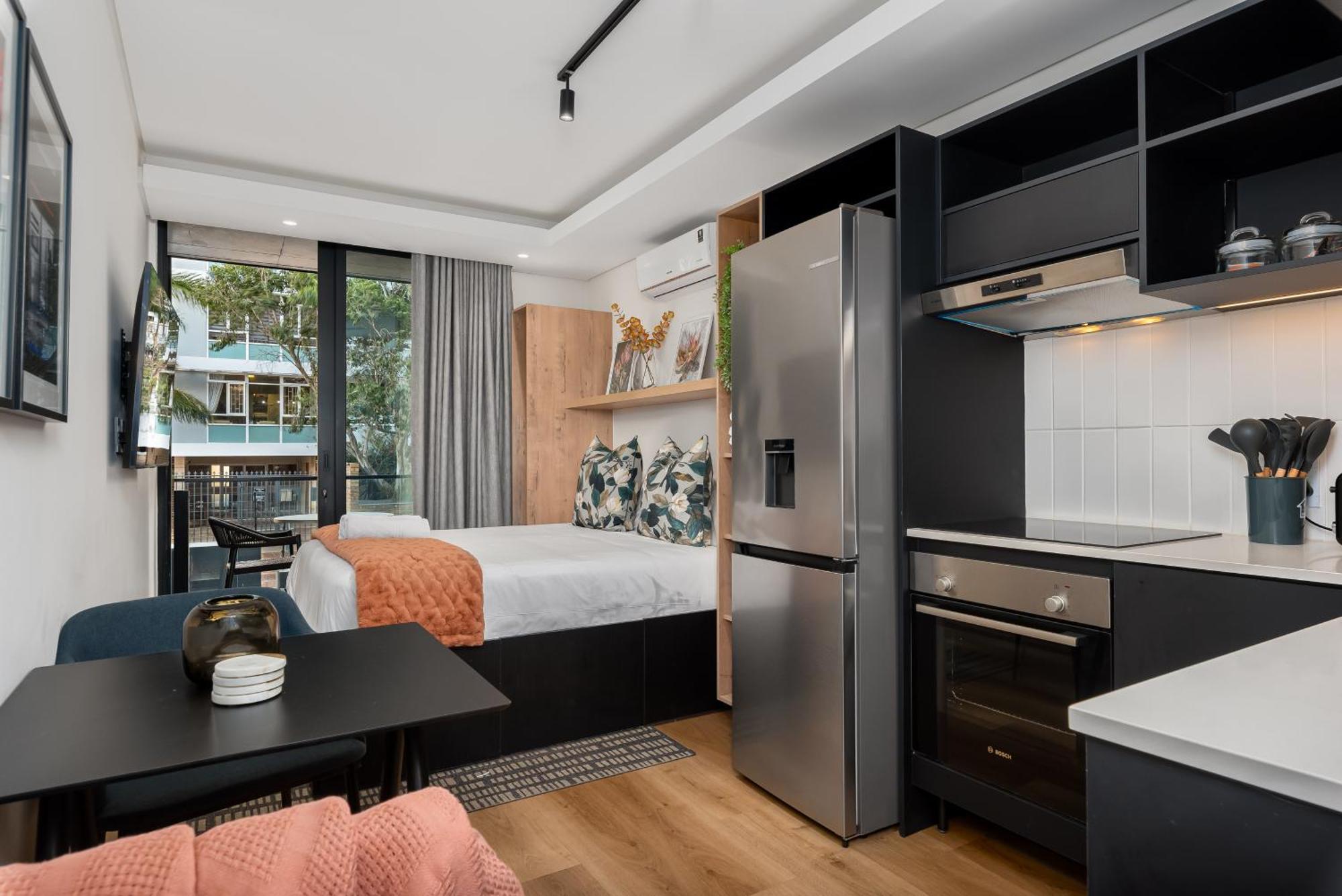Station House Luxury * Cape Town