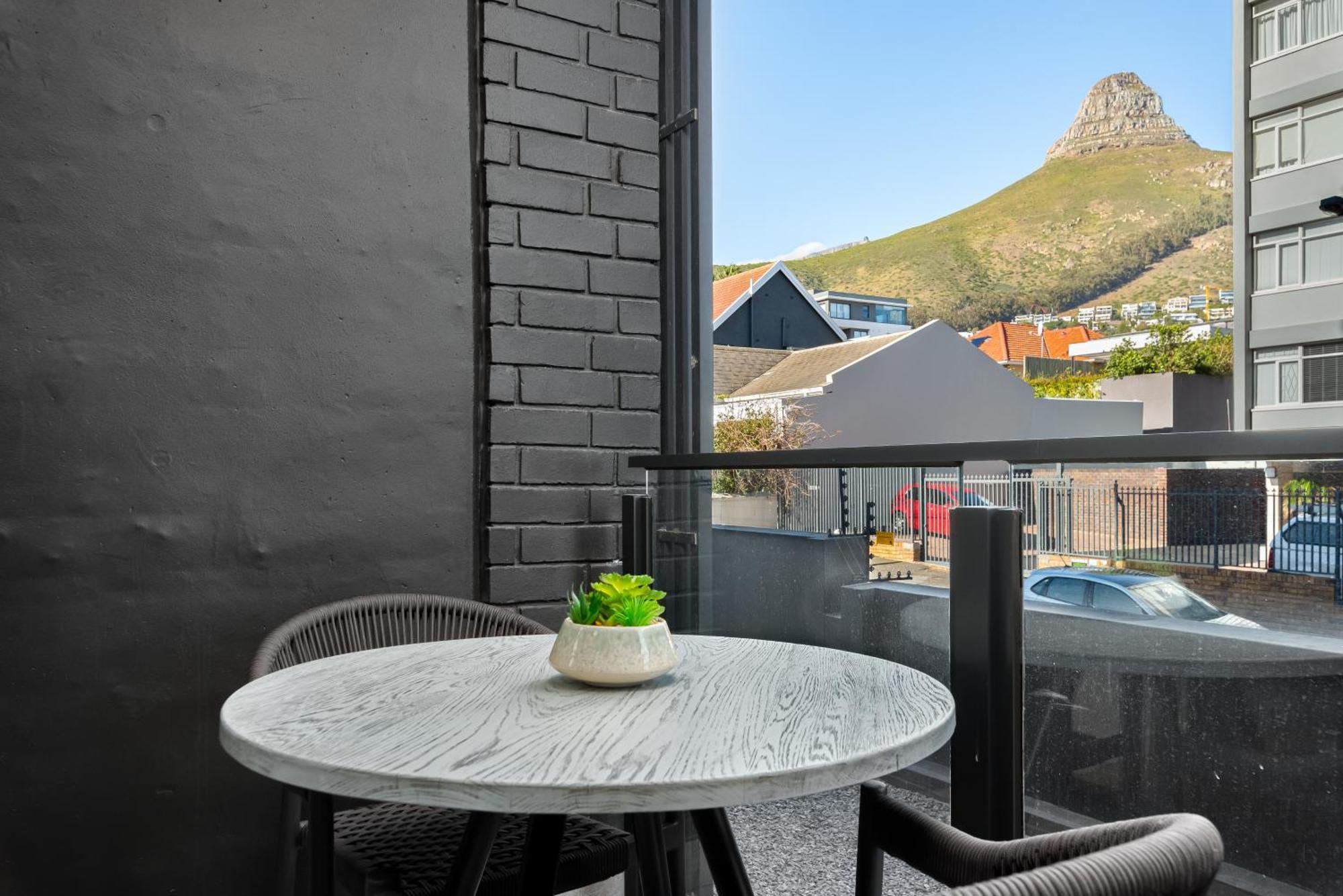 Station House Luxury *