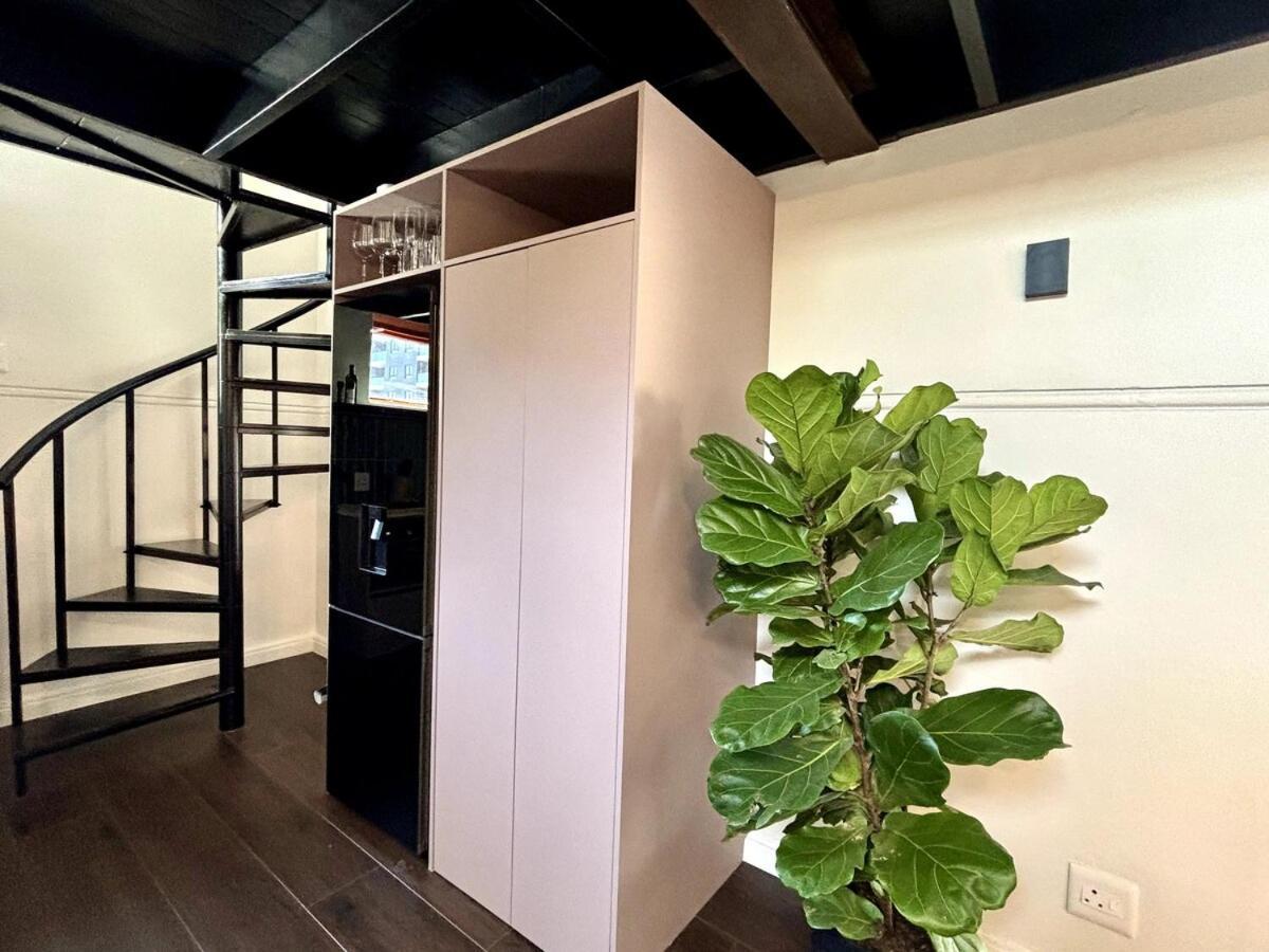 Substation Turned Cozy Retreat In Sea Point Apartamento Cidade Do Cabo