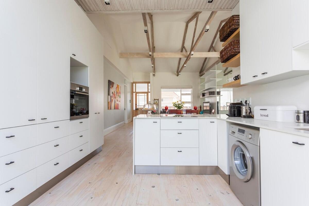 Stylish 2 Bedroom House In Excellent Position Holiday home