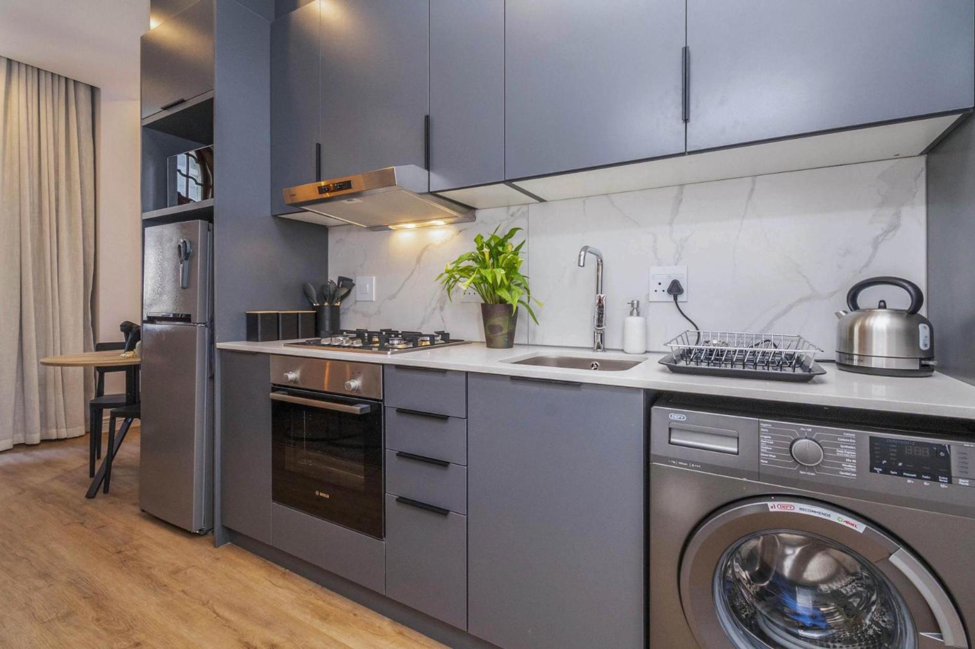 Venice House 1-bedroom * Cape Town