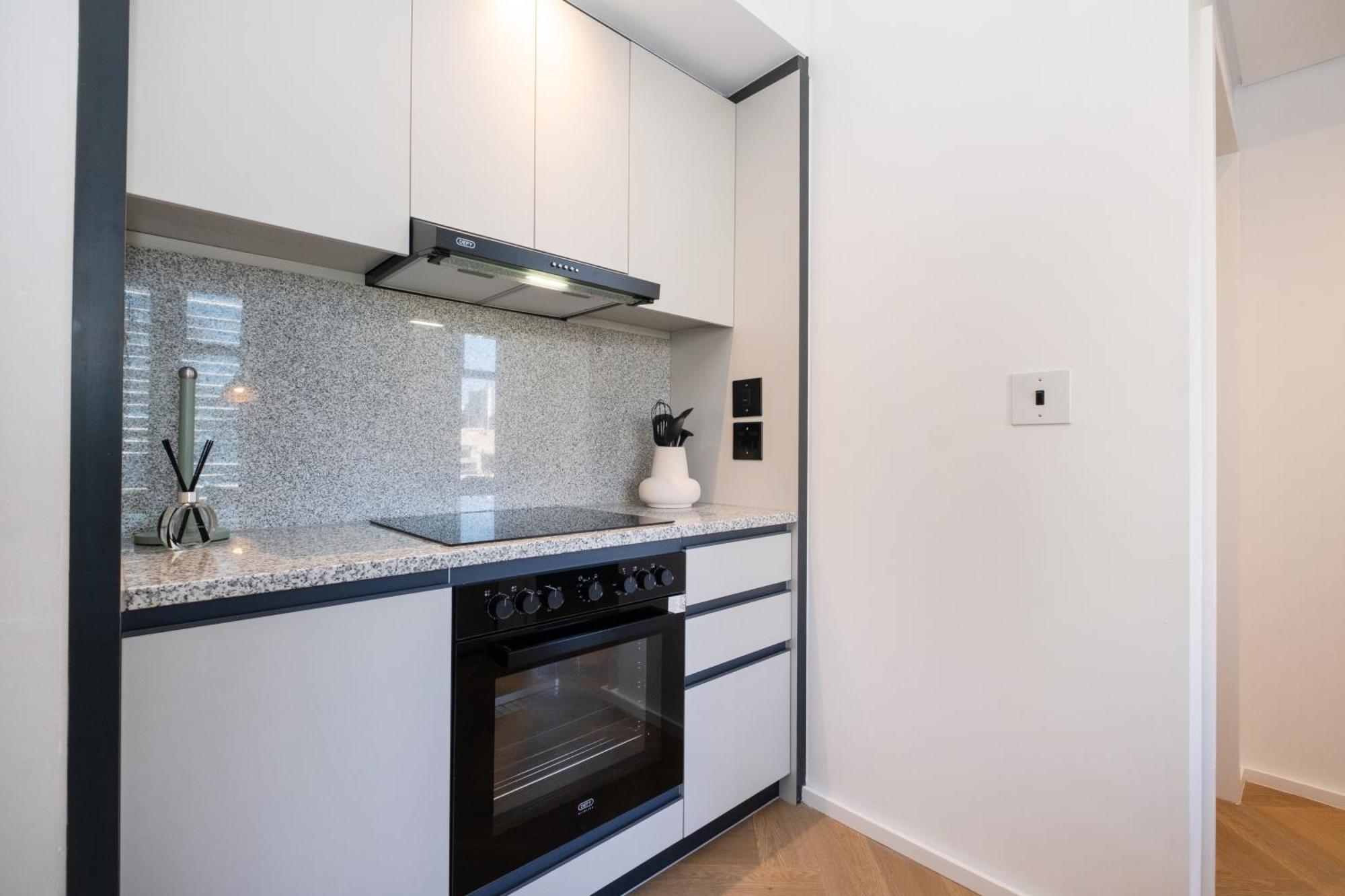 Apartamento 701 Zeeland Pier - Lux 2 Bedroom Near Cticc *
