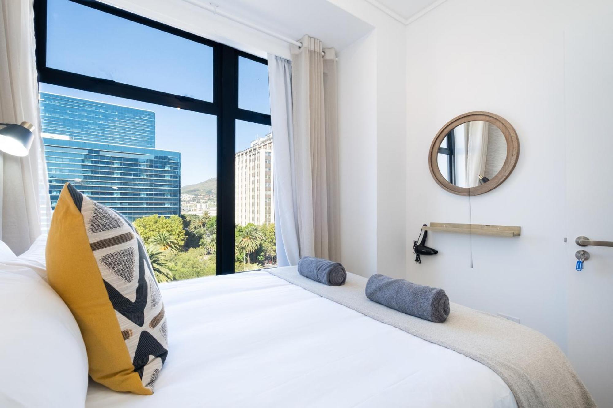 701 Zeeland Pier - Lux 2 Bedroom Near Cticc Apartamento
