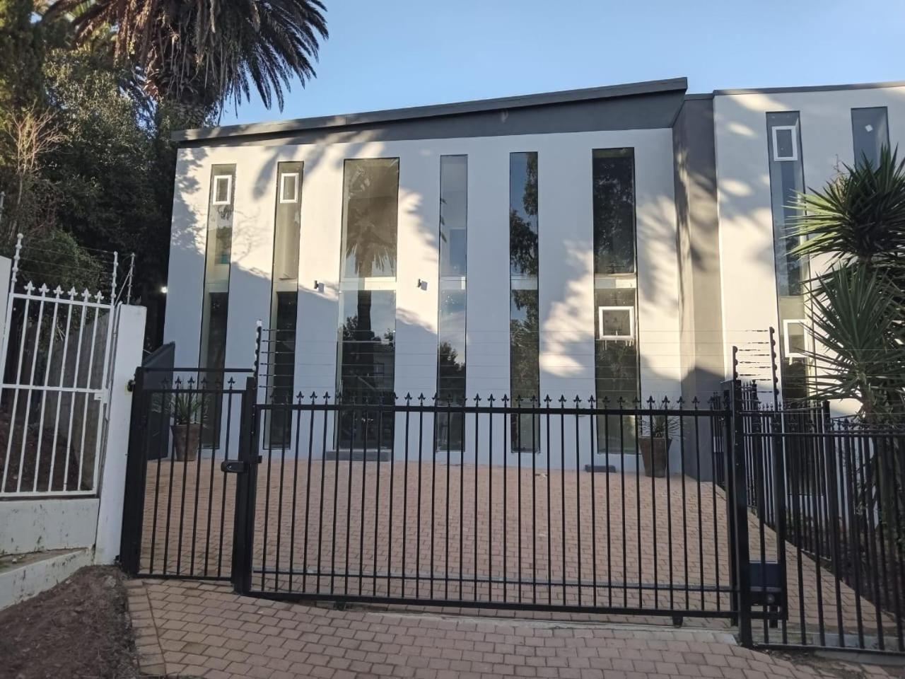 Retro Boutique Hotel