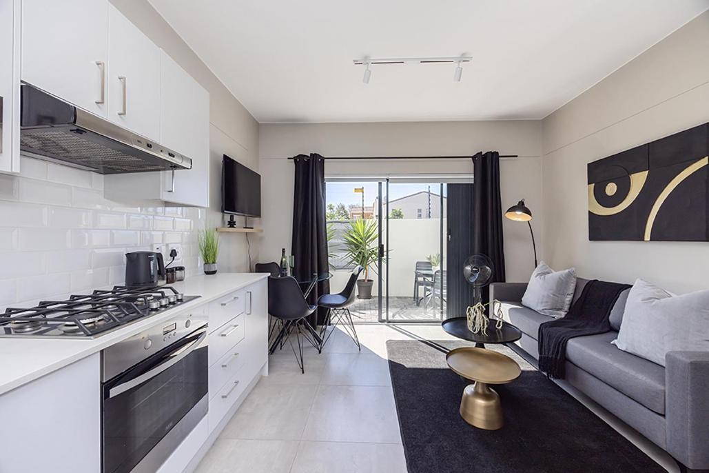 Luxurious Cosy For 2 Apartment Cape Town