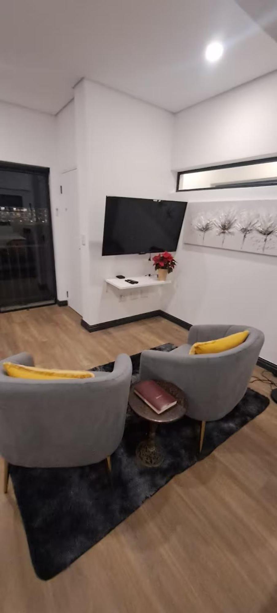 Apartment Glorious44 *