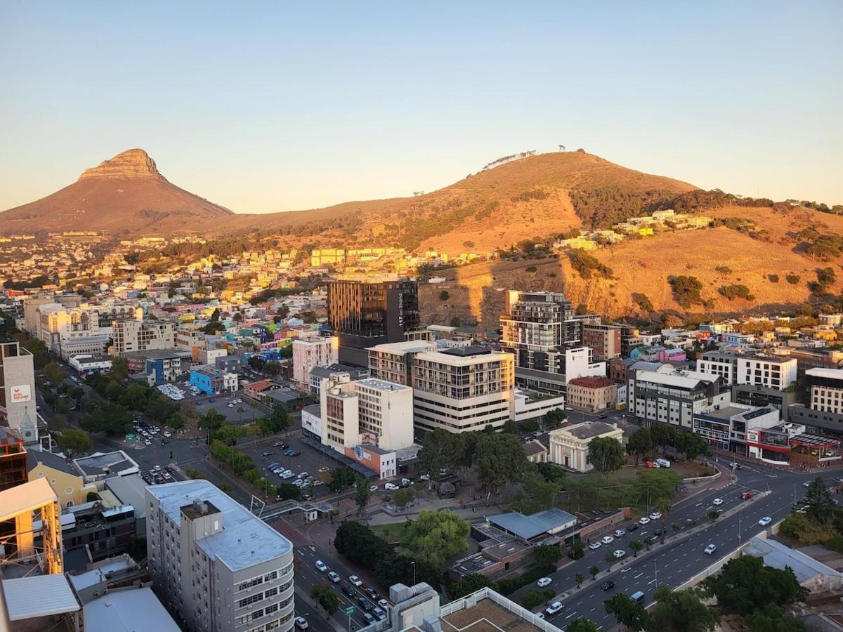 11on29 - Luxury Oasis * Cape Town