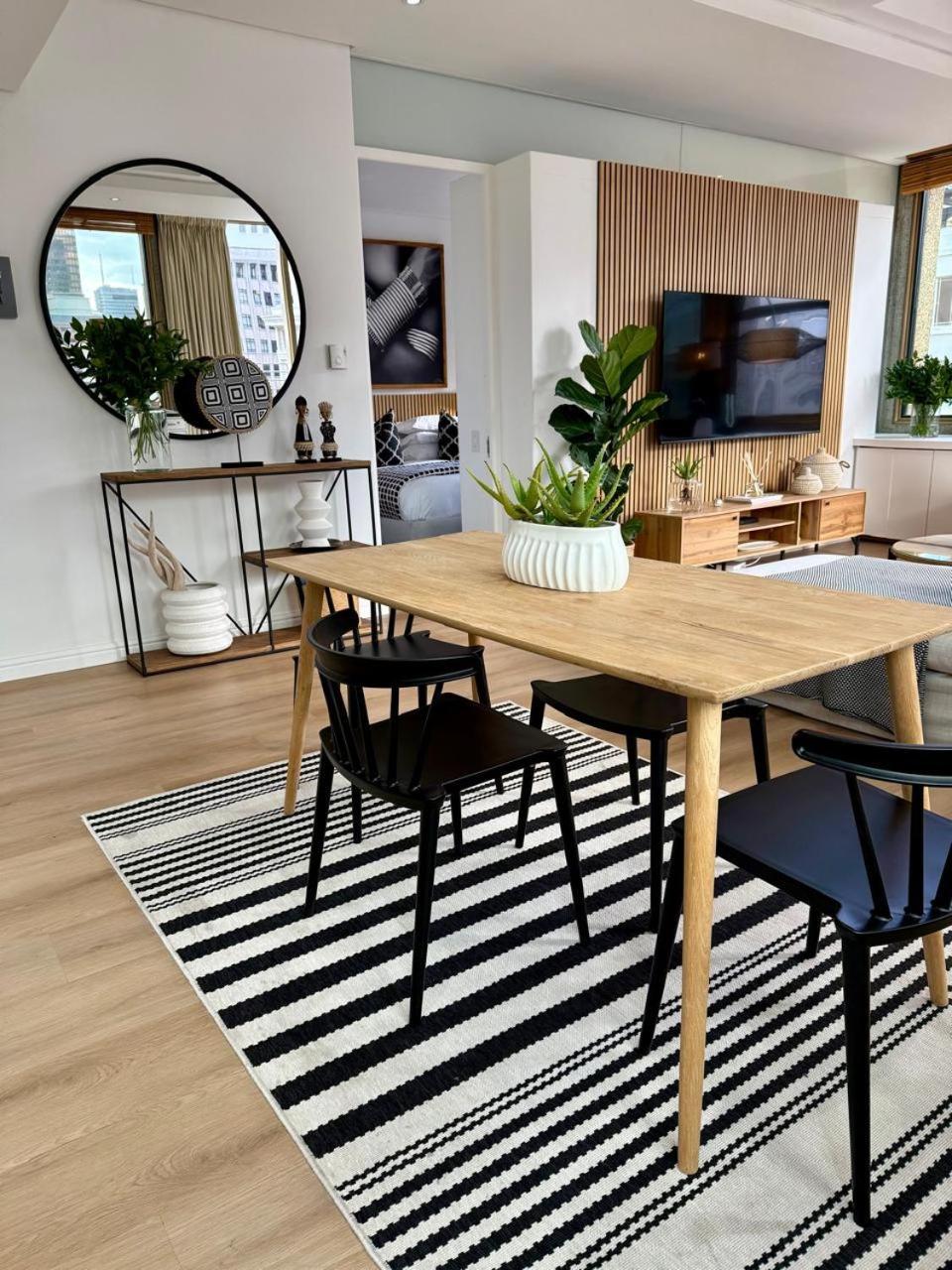 Apartment #507 Cartwright - Modern