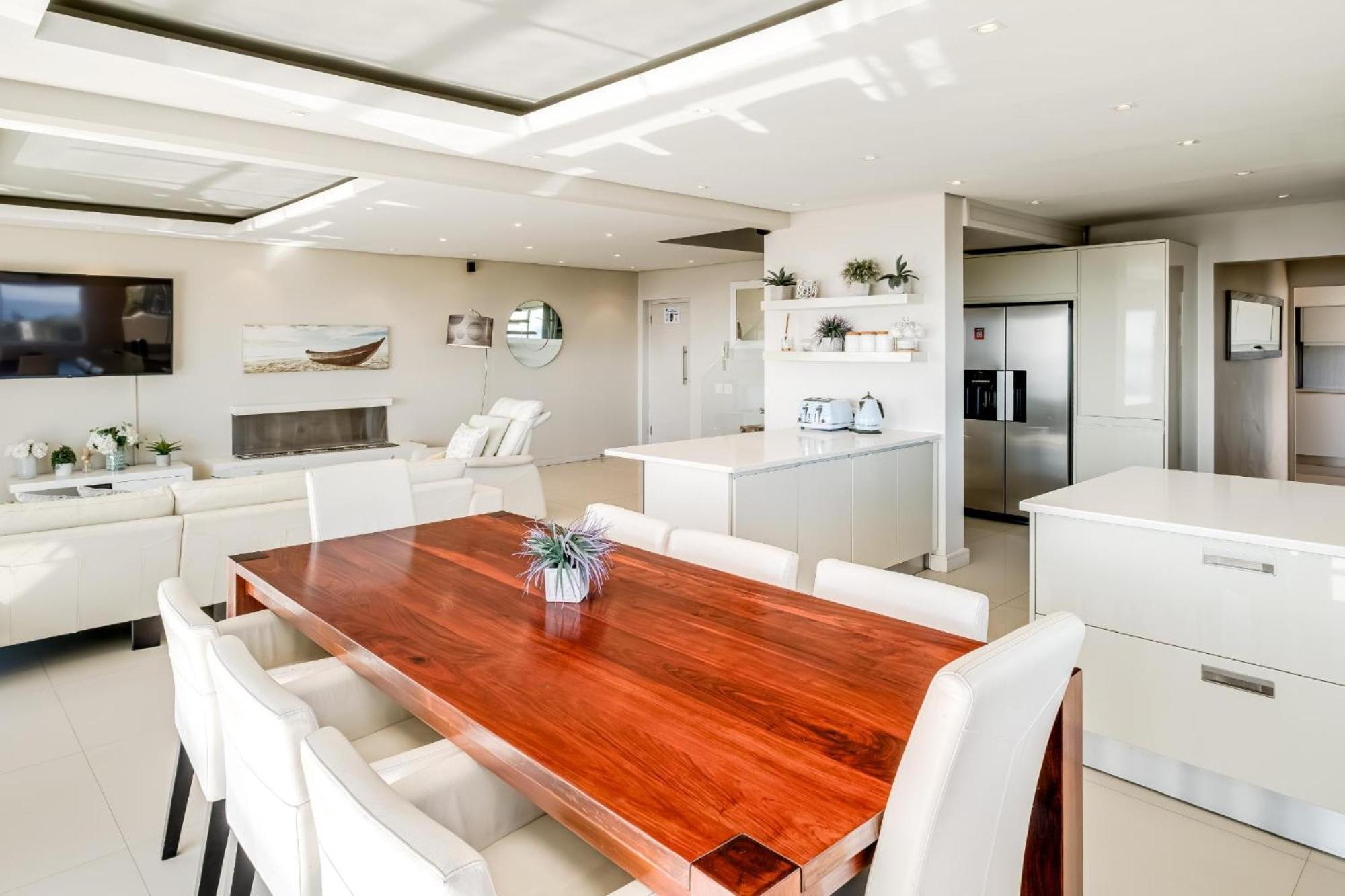 Spacious 3bed Overlooking Panova * Cape Town
