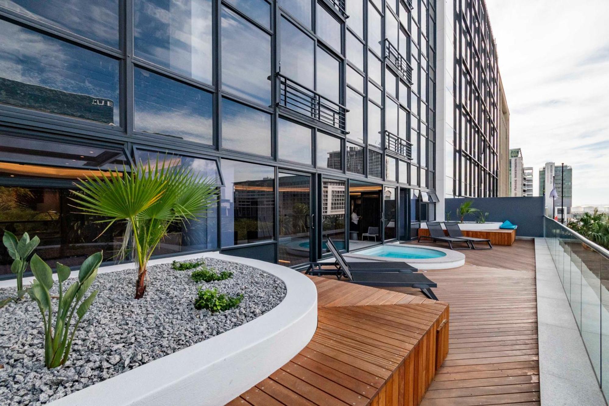 Zeeland Pier By Totalstay Aparthotel *