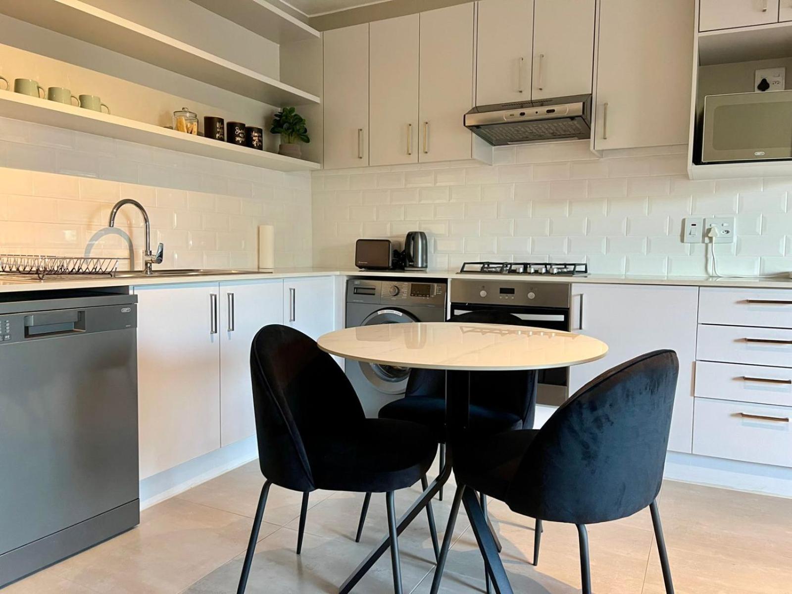 18 On 40 North Apartment