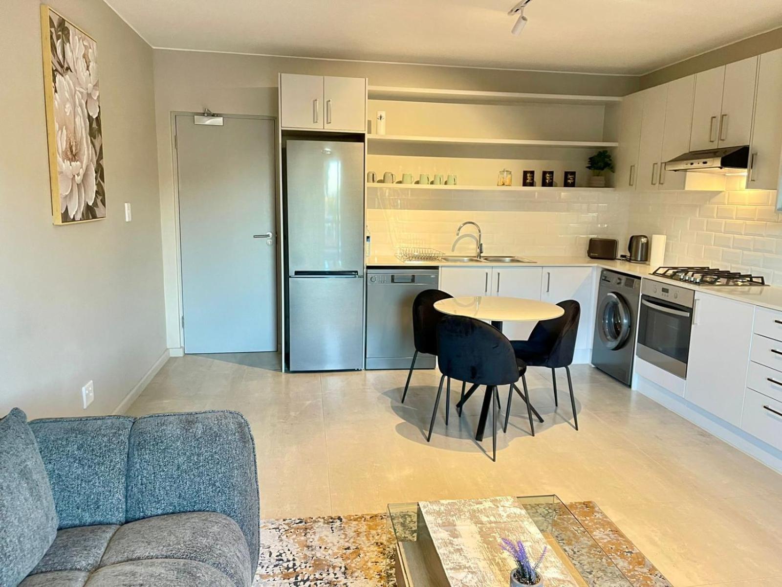 Apartment 18 On 40 North *