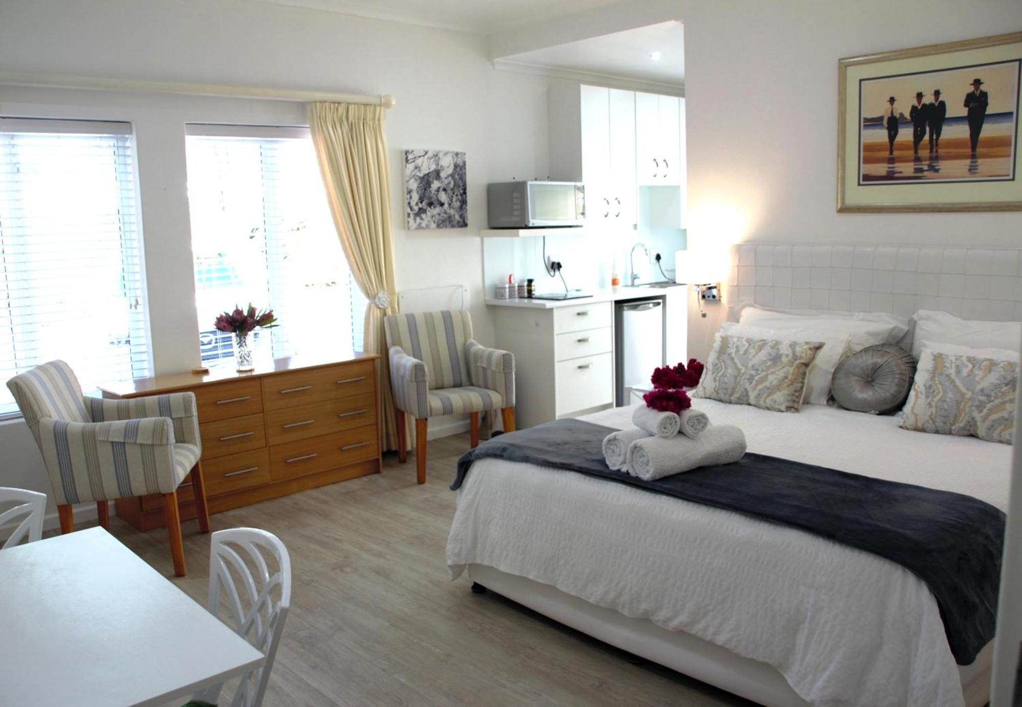 Summer Place, Constantia, 2* Cape Town
