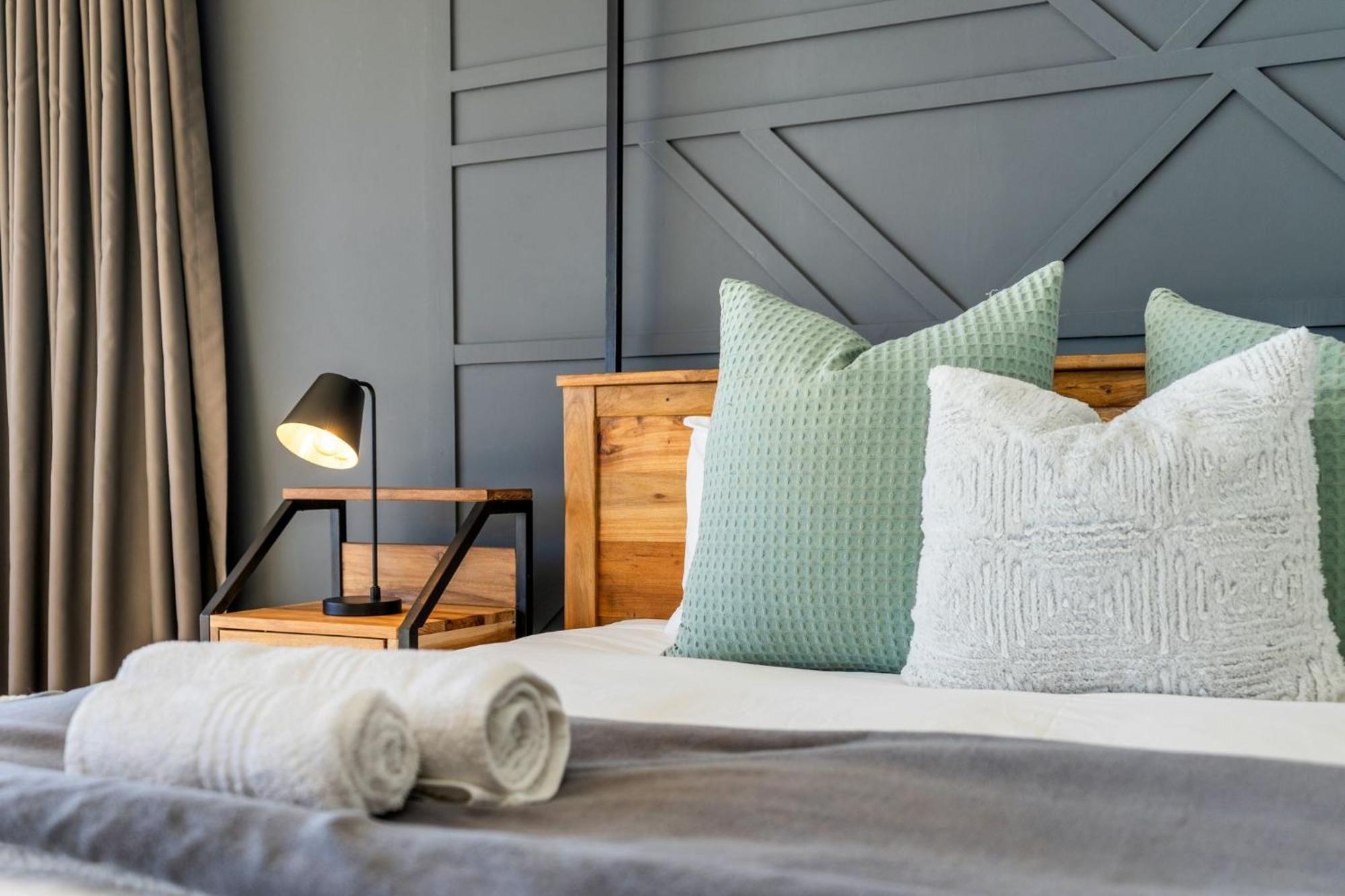 Apartment Zaria Sun Family By Host Agents Cape Town