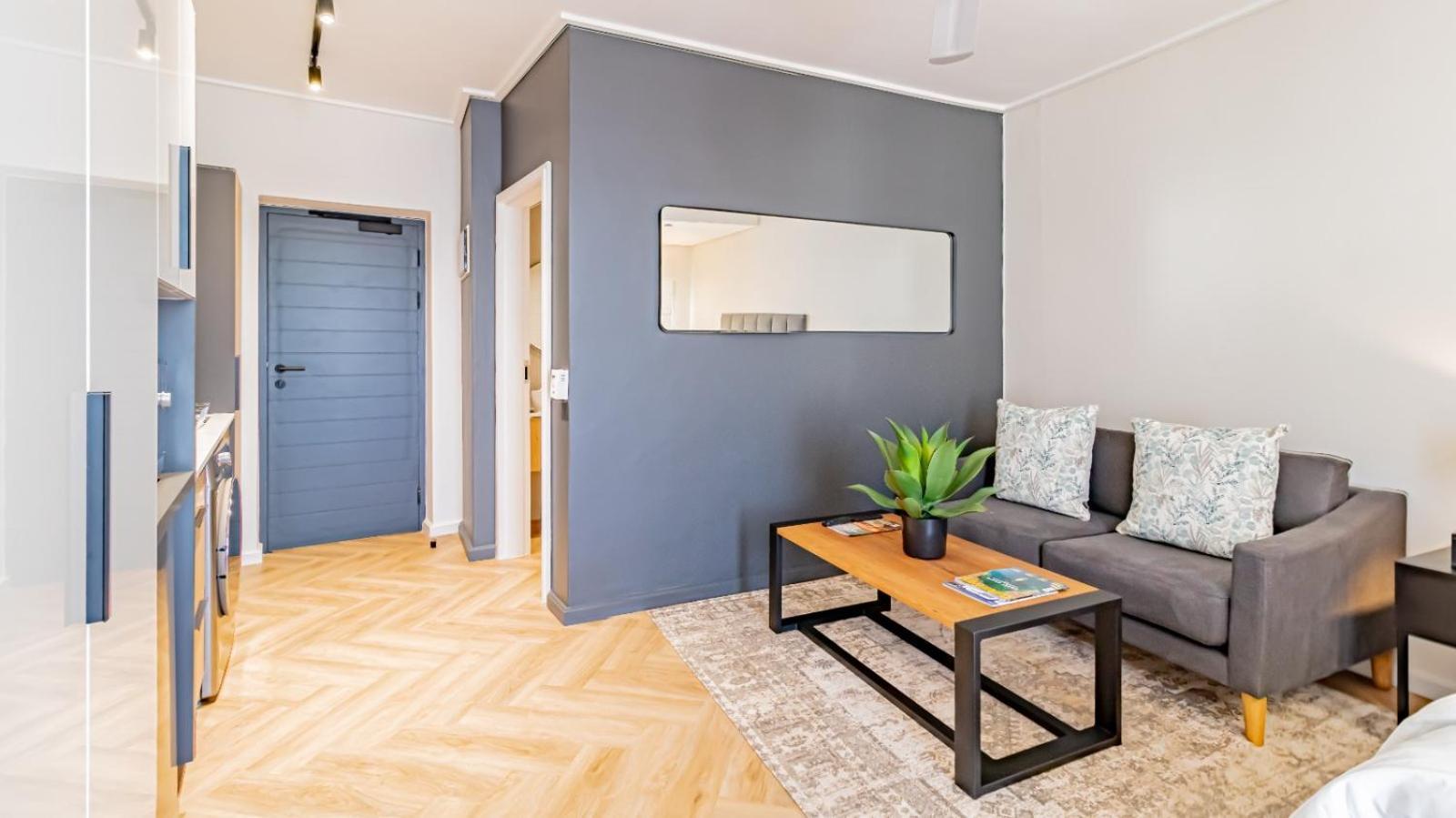 Luxury One Bed & Bath-on Park Cape Town