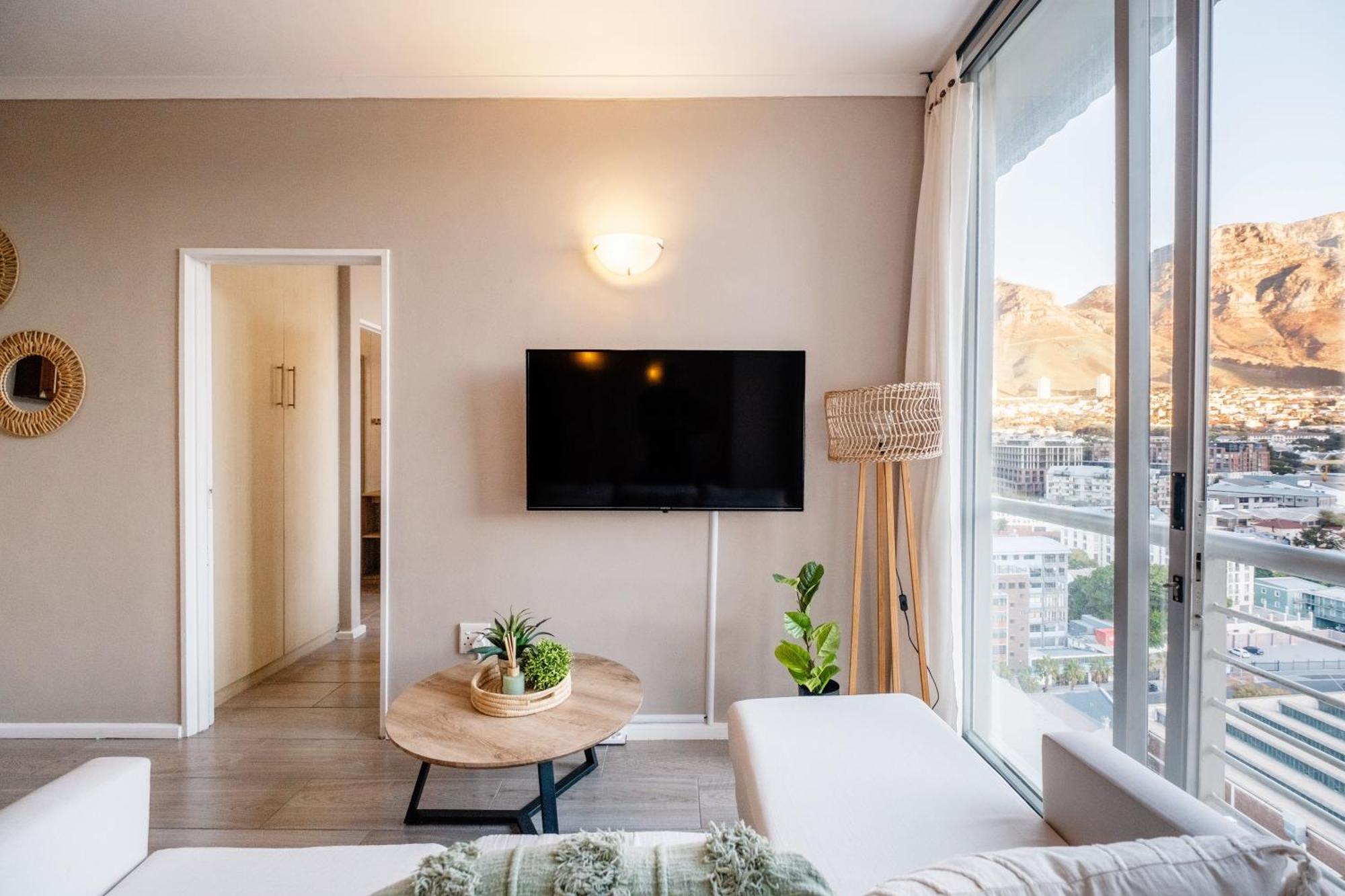 2 Bedroom In Cbd Apartment