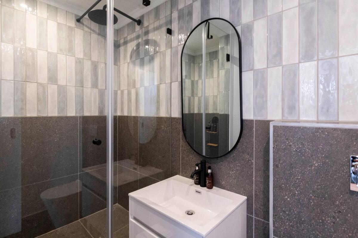 Modern At Venice House Apartment