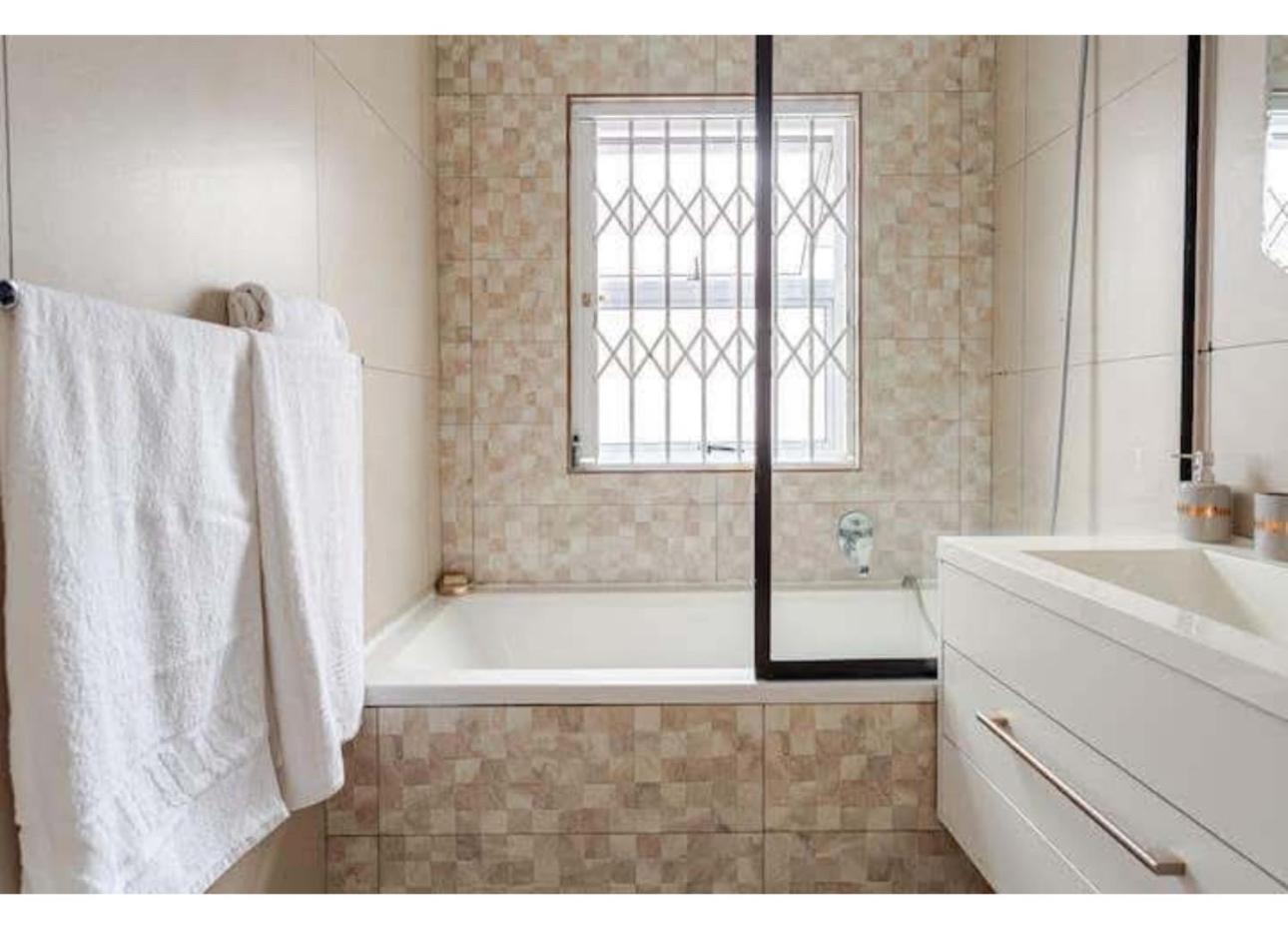 Bed & Breakfast Caline Vip Luxury Jacuzzi &, Swimming Pool Mews *