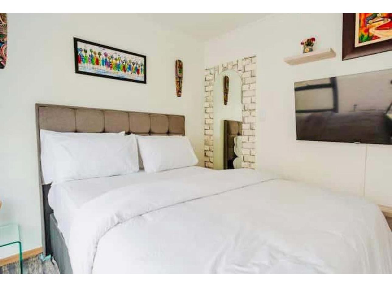 Caline Vip Luxury Jacuzzi &, Swimming Pool Mews * Cape Town