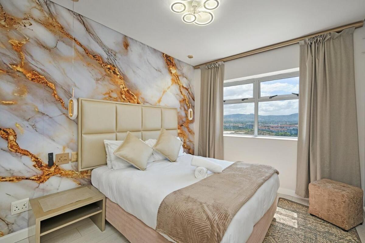 Ultra Luxury 3 Bed Knightsbridge Penthouse Apartamento