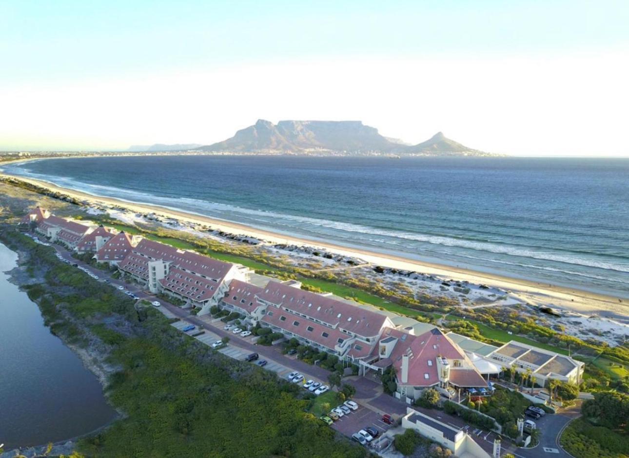 Huisie Dolphin - 3 Bedroom Luxury Ocean View Cape Town