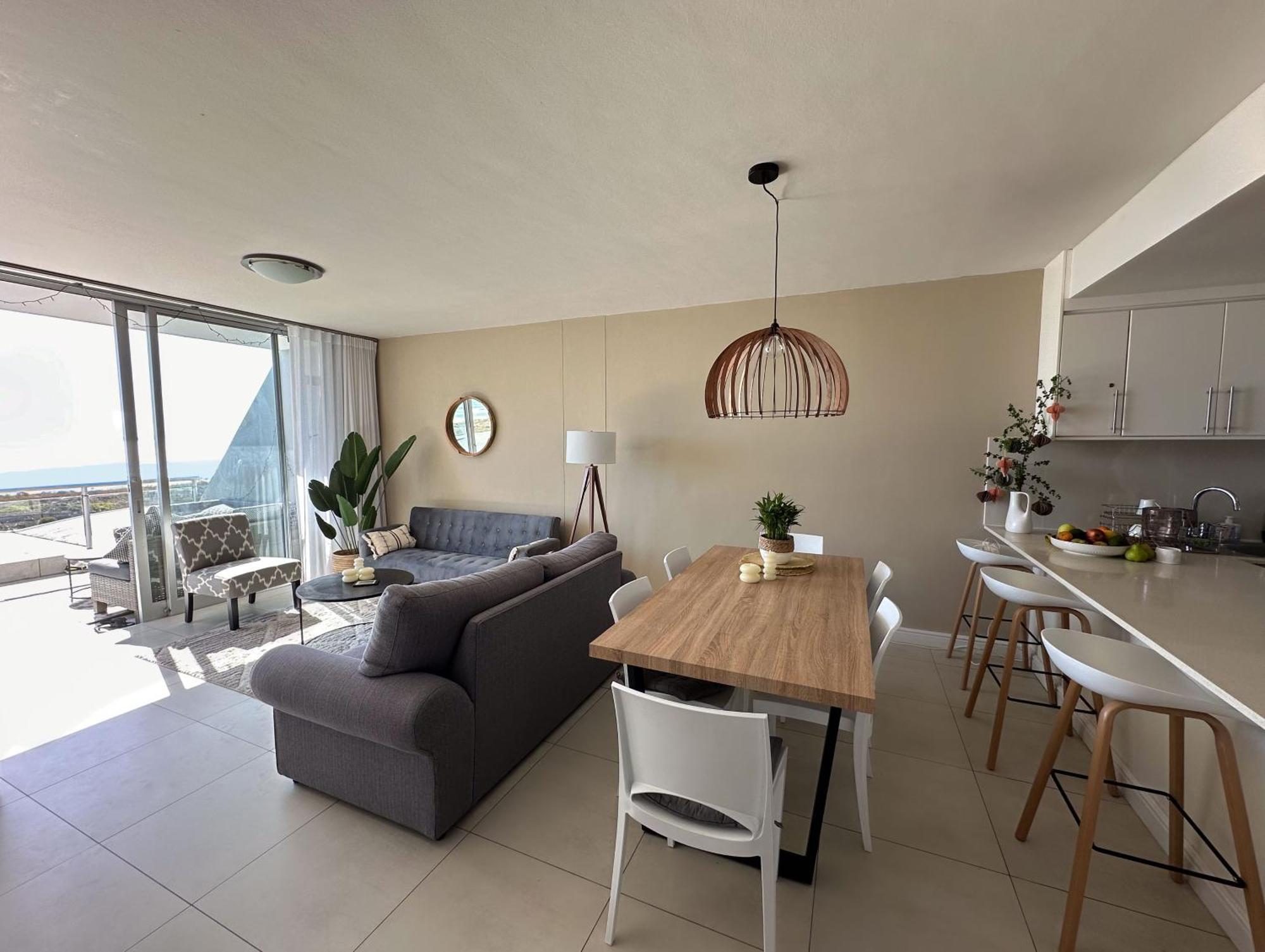 Apartment Huisie Dolphin - 3 Bedroom Luxury Ocean View Cape Town
